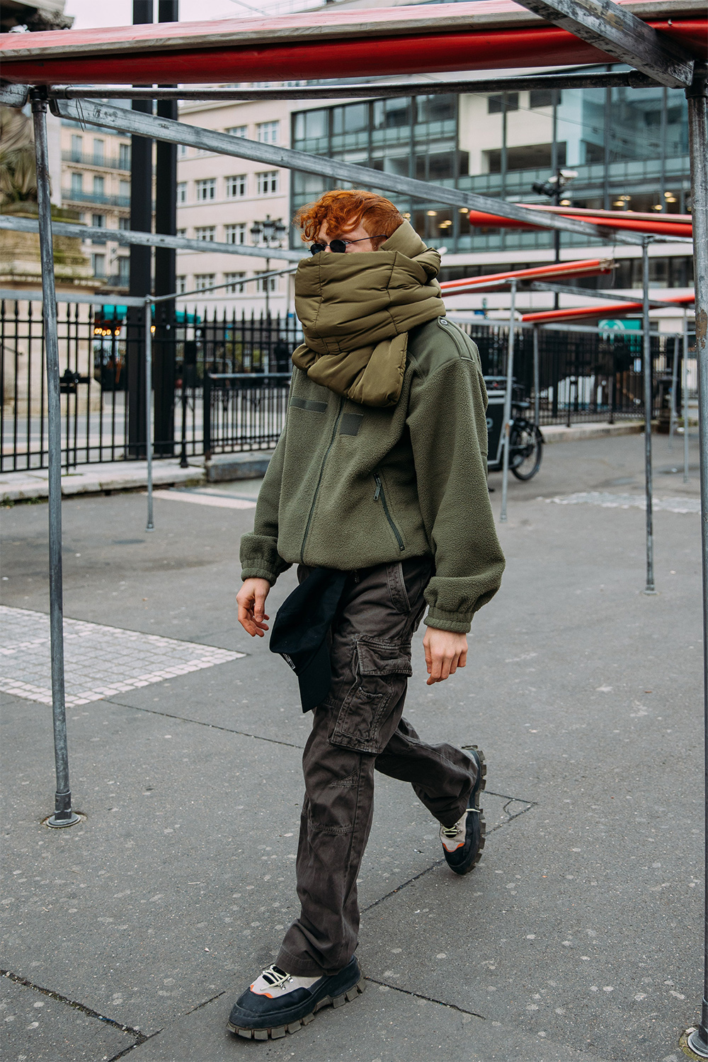 Парисын эрэгтэй загварын долоо хоног дээрх шилдэг street style төрхүүд (фото 22)