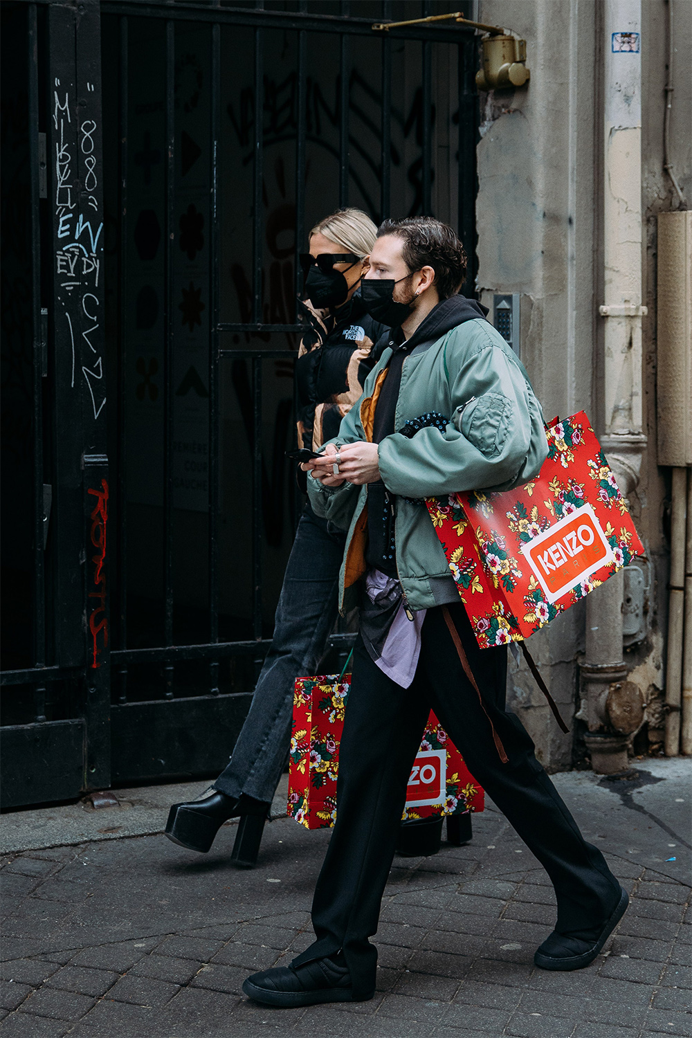 Парисын эрэгтэй загварын долоо хоног дээрх шилдэг street style төрхүүд (фото 4)