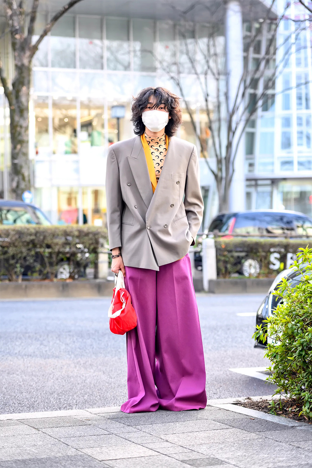 Токиогийн загварын долоо хоног дээрх street style: Тэс ондоо гоо зүй (фото 26)