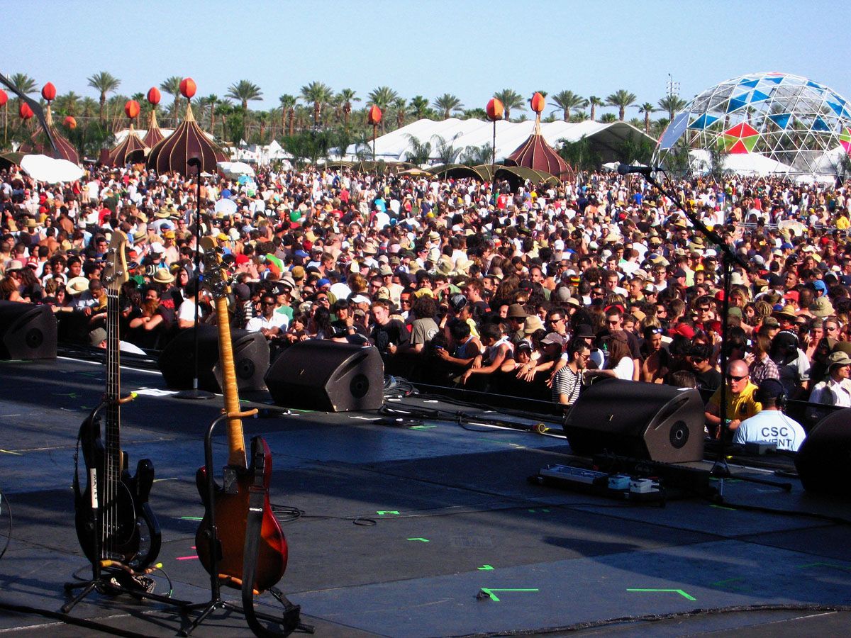 Coachella наадмын талаар мэдвэл зохих зүйлс (фото 1)