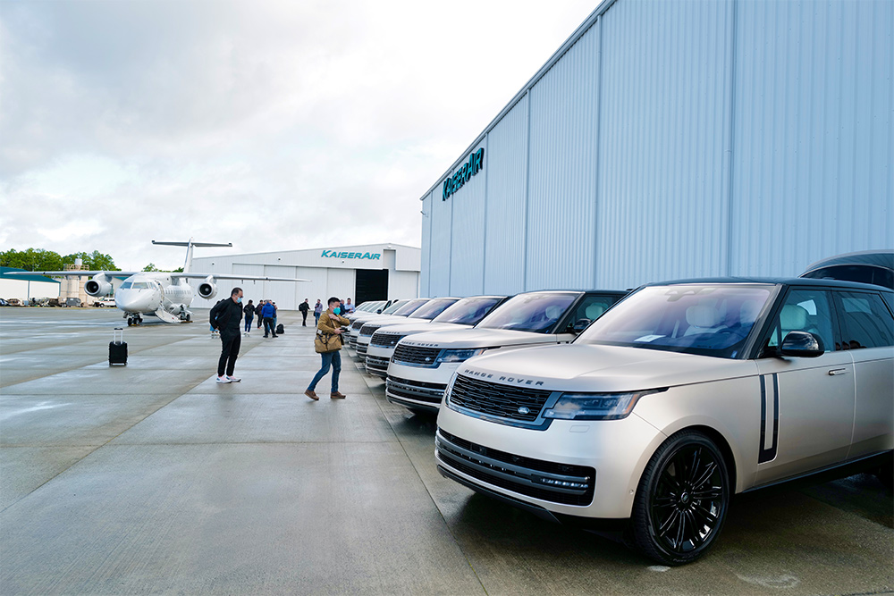 2023 оны шинэ Range Rover-той танилцахаар Калифорни руу аяллаа (фото 1)