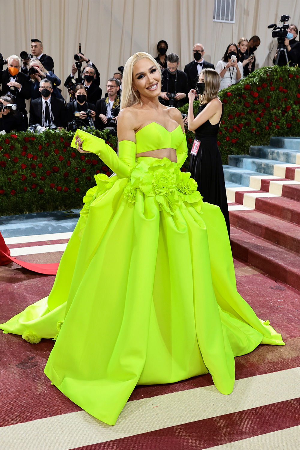 Met Gala 2022: Алдартнуудын бүрдүүлсэн төрхүүд (фото 25)