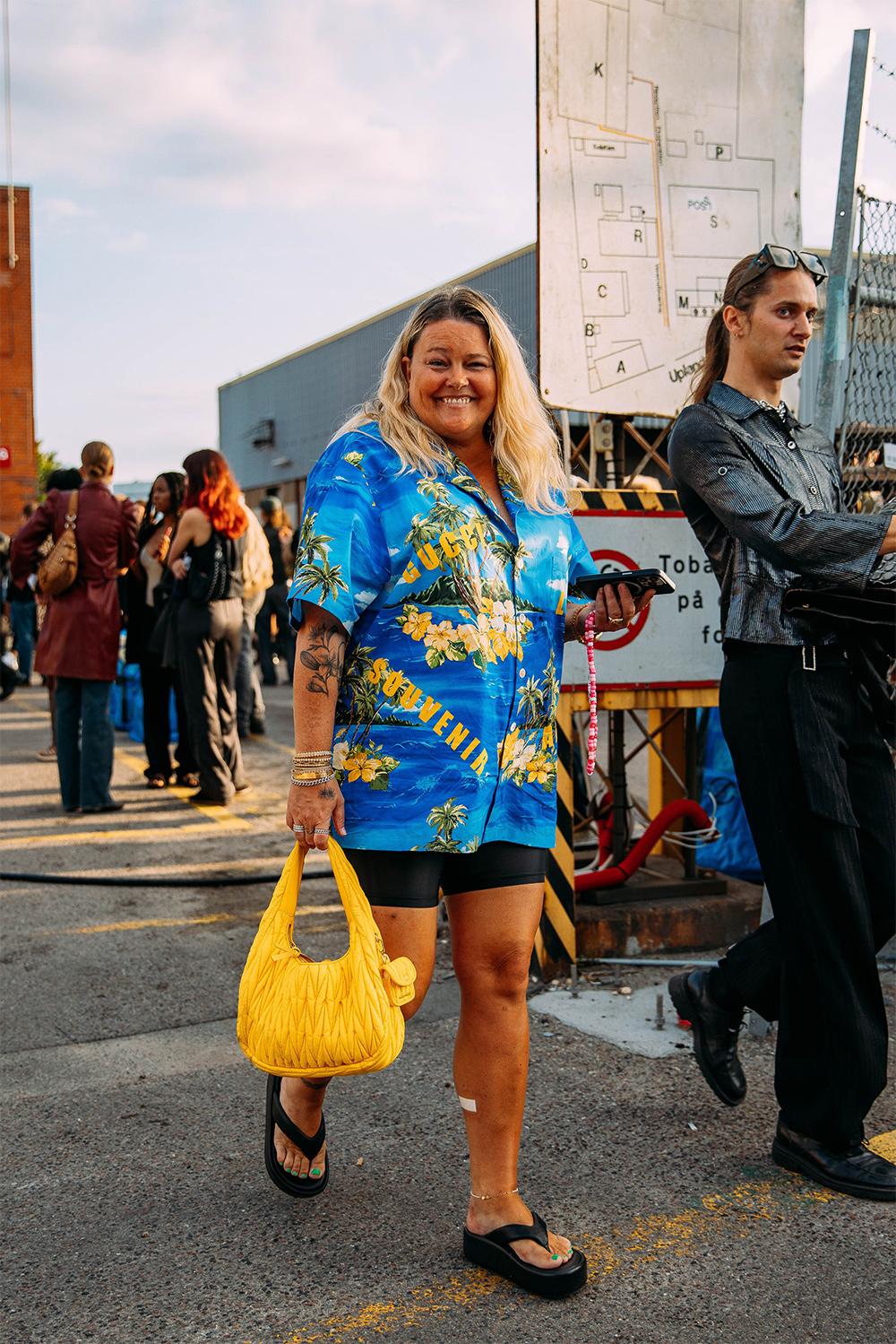 Street style дуран: Копенхагены загварын долоо хоног, хавар-зун 2023 (фото 34)