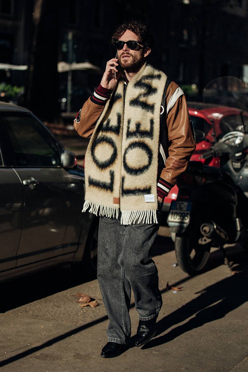 Street style: Миланы эрэгтэй загварын долоо хоног дээрх шилдэг төрхүүд (фото 19)