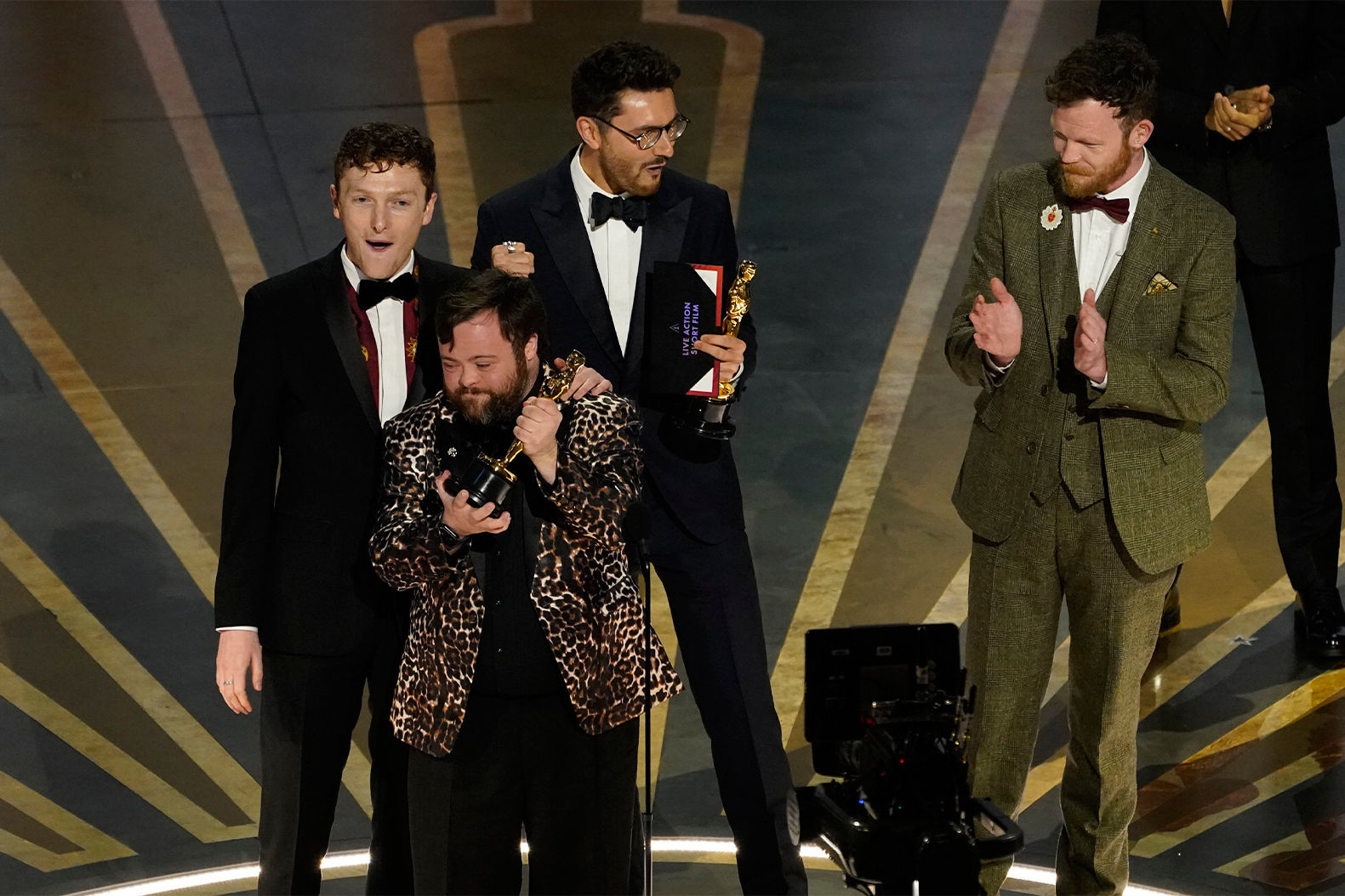 2023 оны Оскарын шагнал гардуулах ёслолын ялагчид тодорлоо (фото 13)