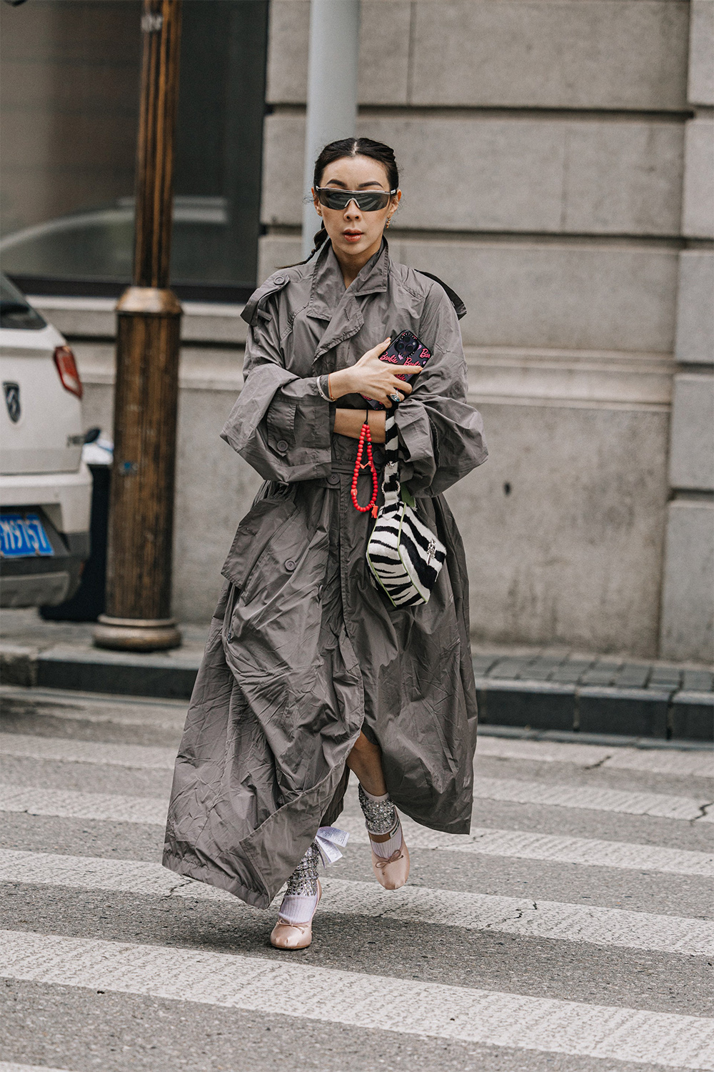 Шанхай хотын залуучууд яаж хувцасладаг вэ?: Шилдэг street style төрхүүд (фото 23)