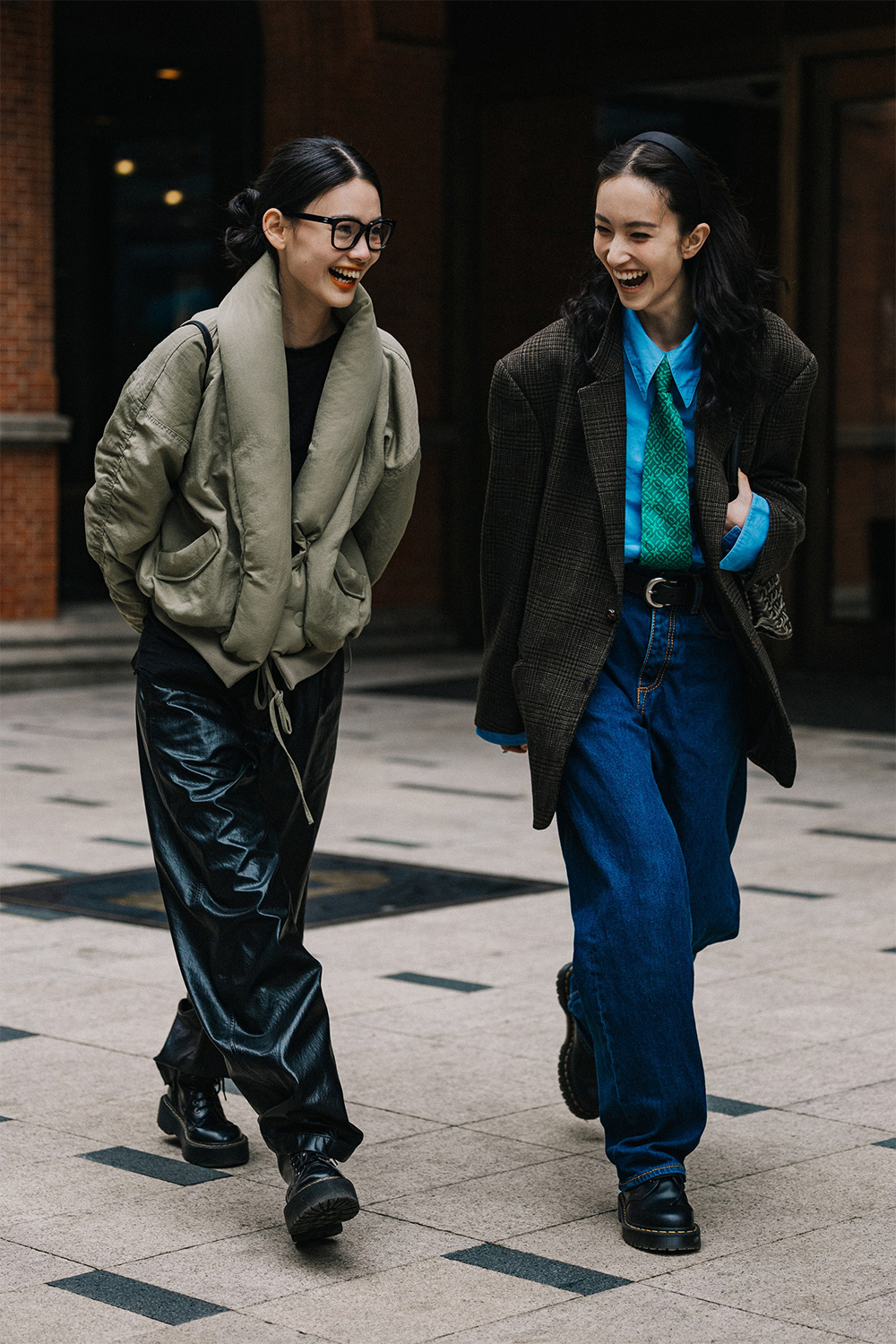 Шанхай хотын залуучууд яаж хувцасладаг вэ?: Шилдэг street style төрхүүд (фото 25)