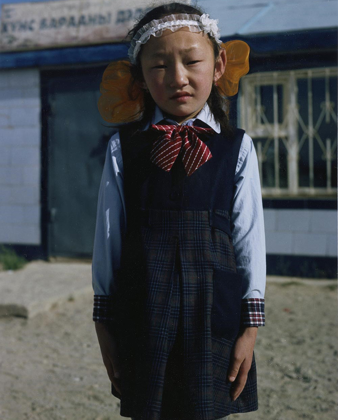 Зурагчин Керри Дины камерын дуранд: Монгол сурагч охидын үсний гоёл (фото 14)