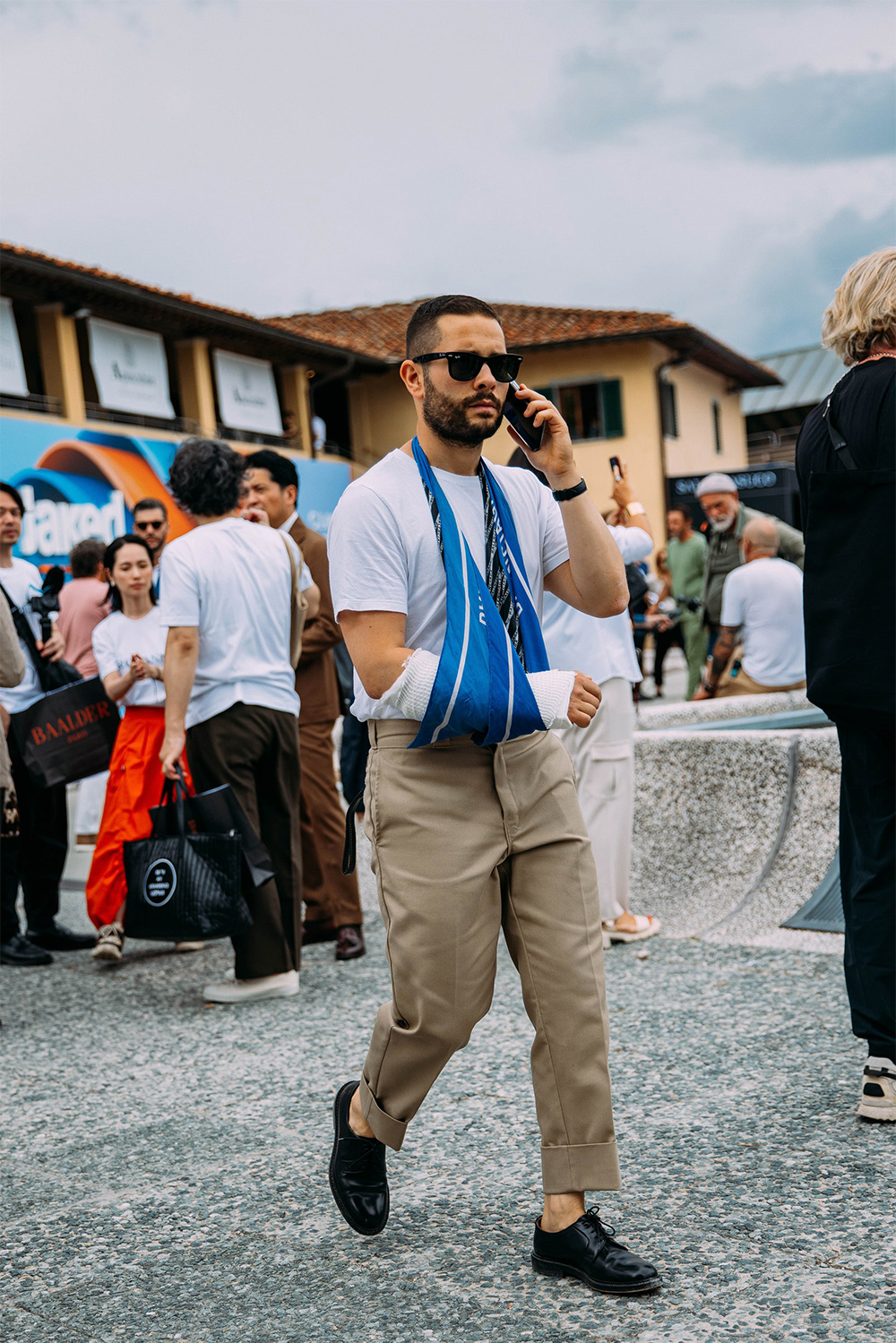 Итали эрчүүд яаж хувцасладаг вэ?: Флоренц хотын гудамжаар (фото 10)