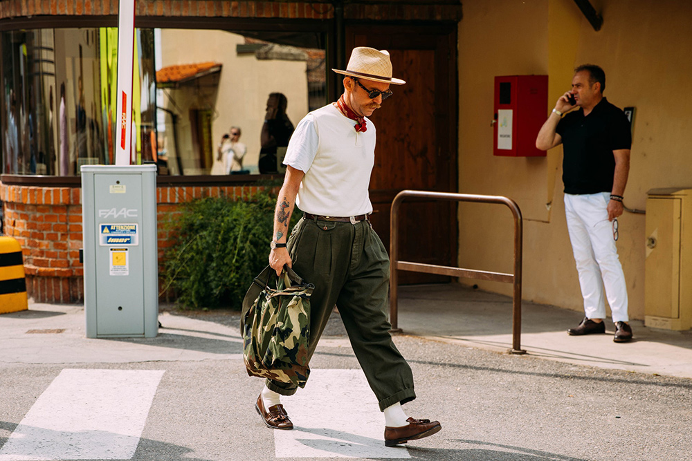 Итали эрчүүд яаж хувцасладаг вэ?: Флоренц хотын гудамжаар (фото 4)