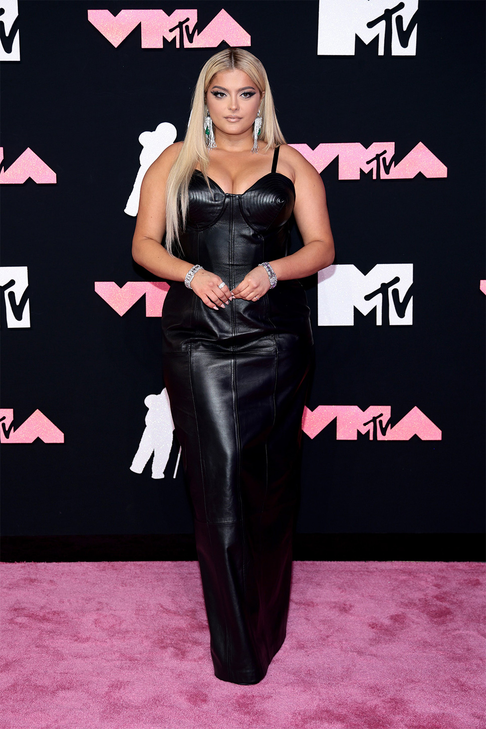 MTV VMA 2023: Улаан хивсний шилдэг төрхүүд (фото 21)