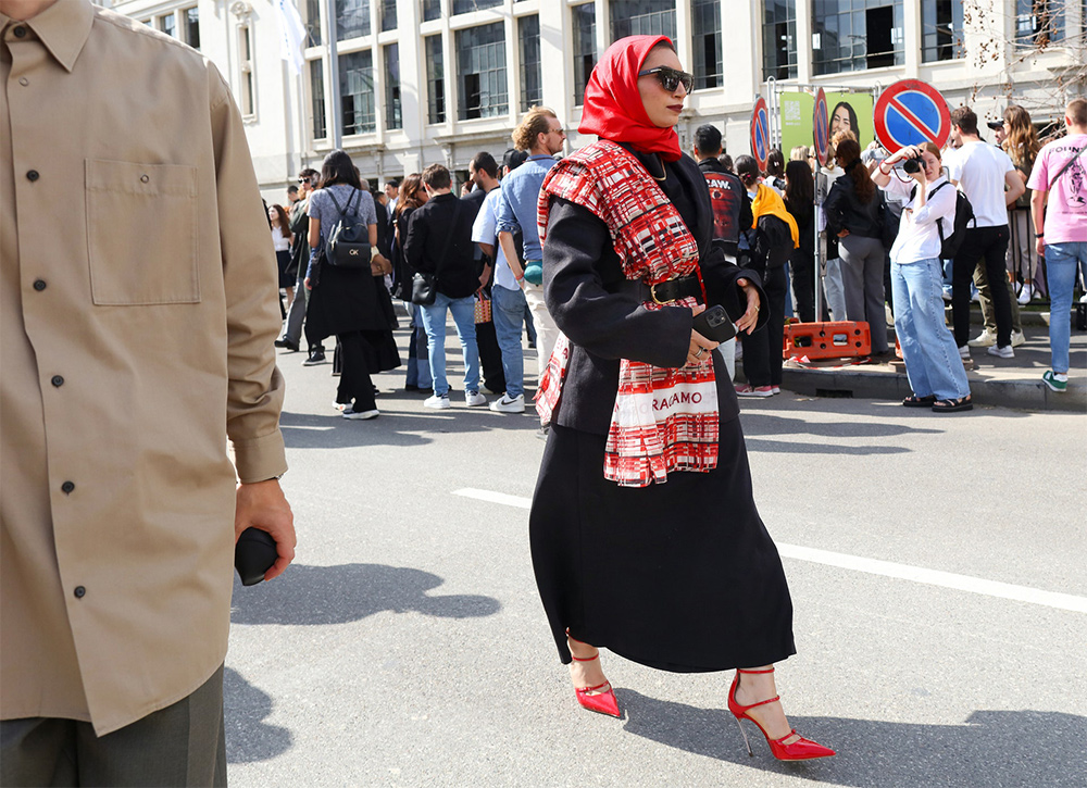 Миланы загварын долоо хоногийн шилдэг street style төрхүүд (фото 43)