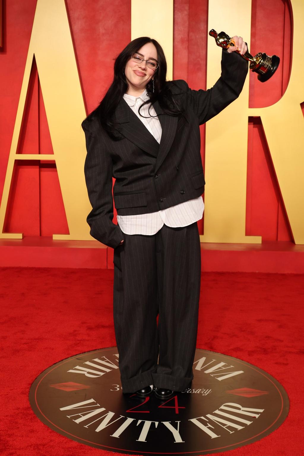 Оскарын дараах Vanity Fair үдэшлэг: Улаан хивсний шилдэг төрхүүд (фото 12)
