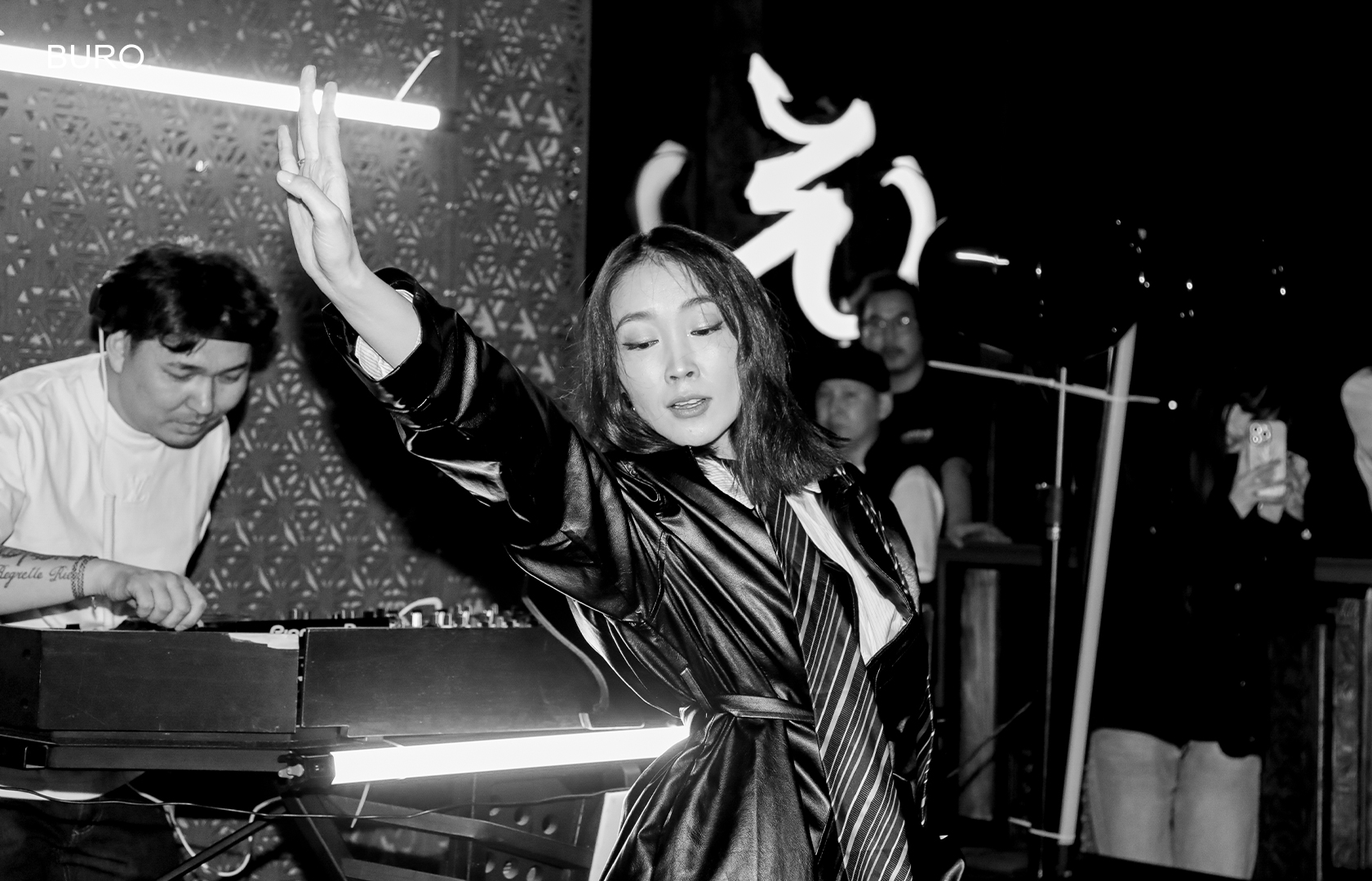 After-Party фото сурвалжилга: Тэнгисийн эрэг дээрх 24/7 (фото 16)
