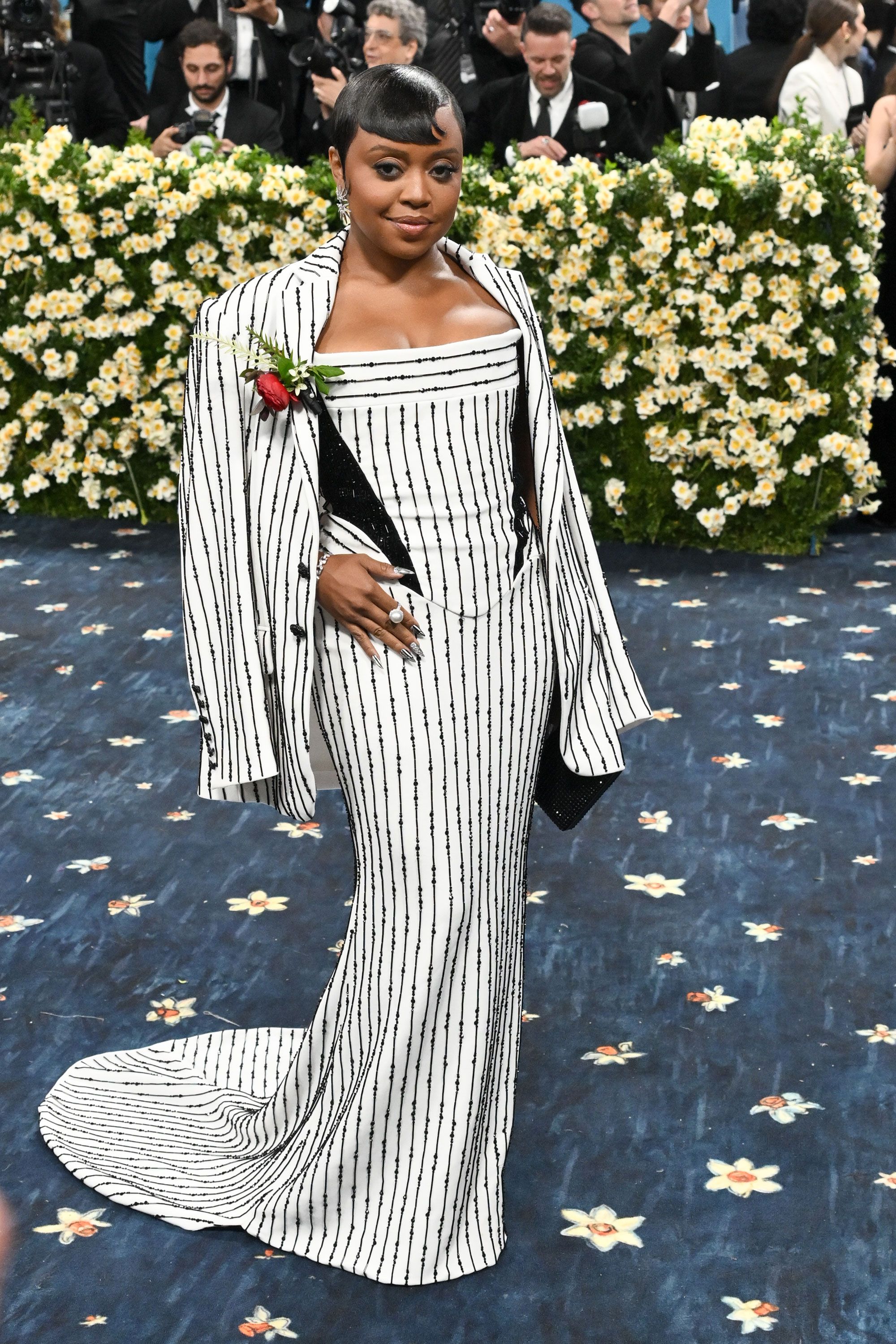 Met Gala 2025: Улаан хивсний шилдэг төрхүүд (фото 16)