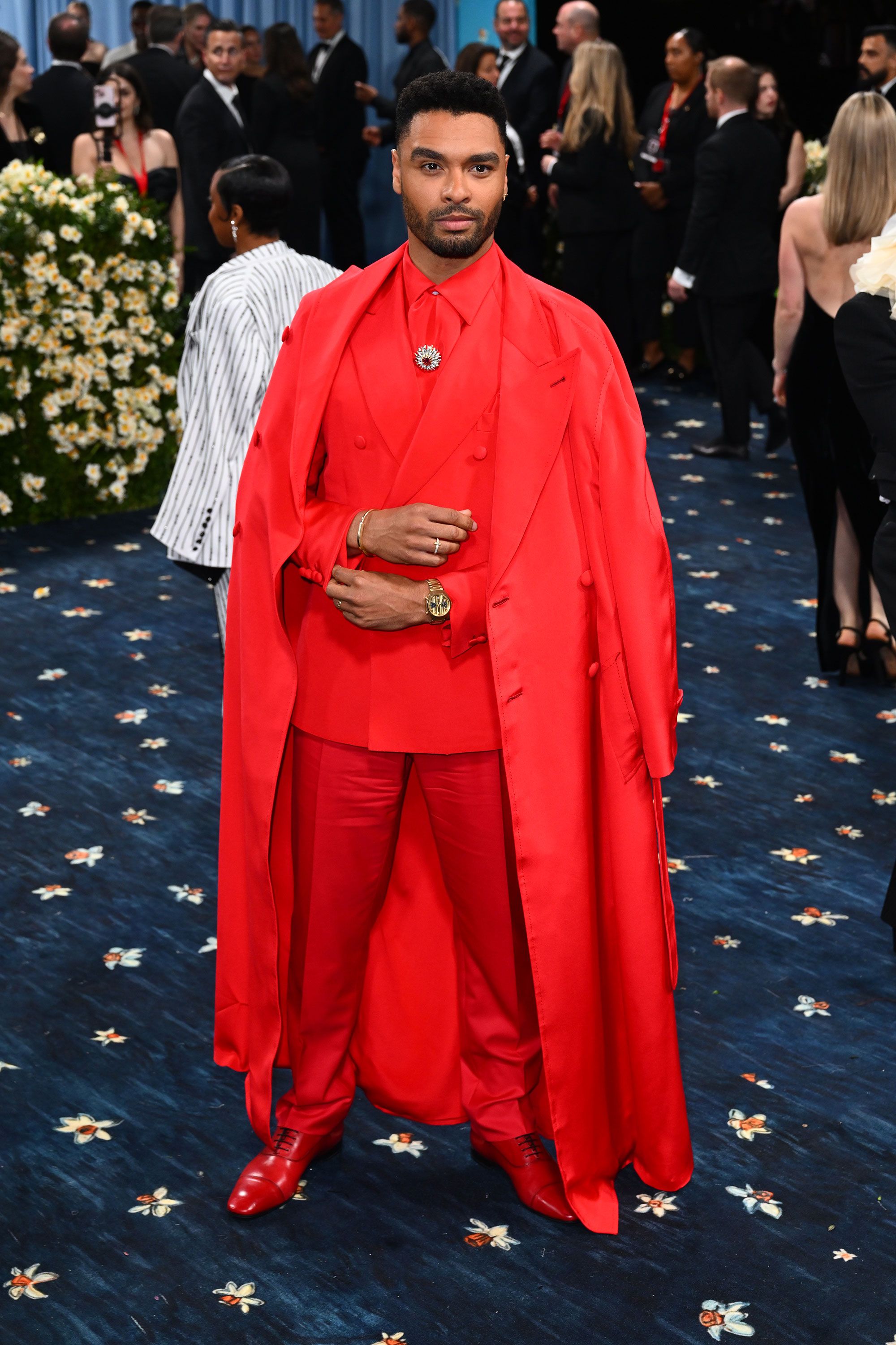 Met Gala 2025: Улаан хивсний шилдэг төрхүүд (фото 27)