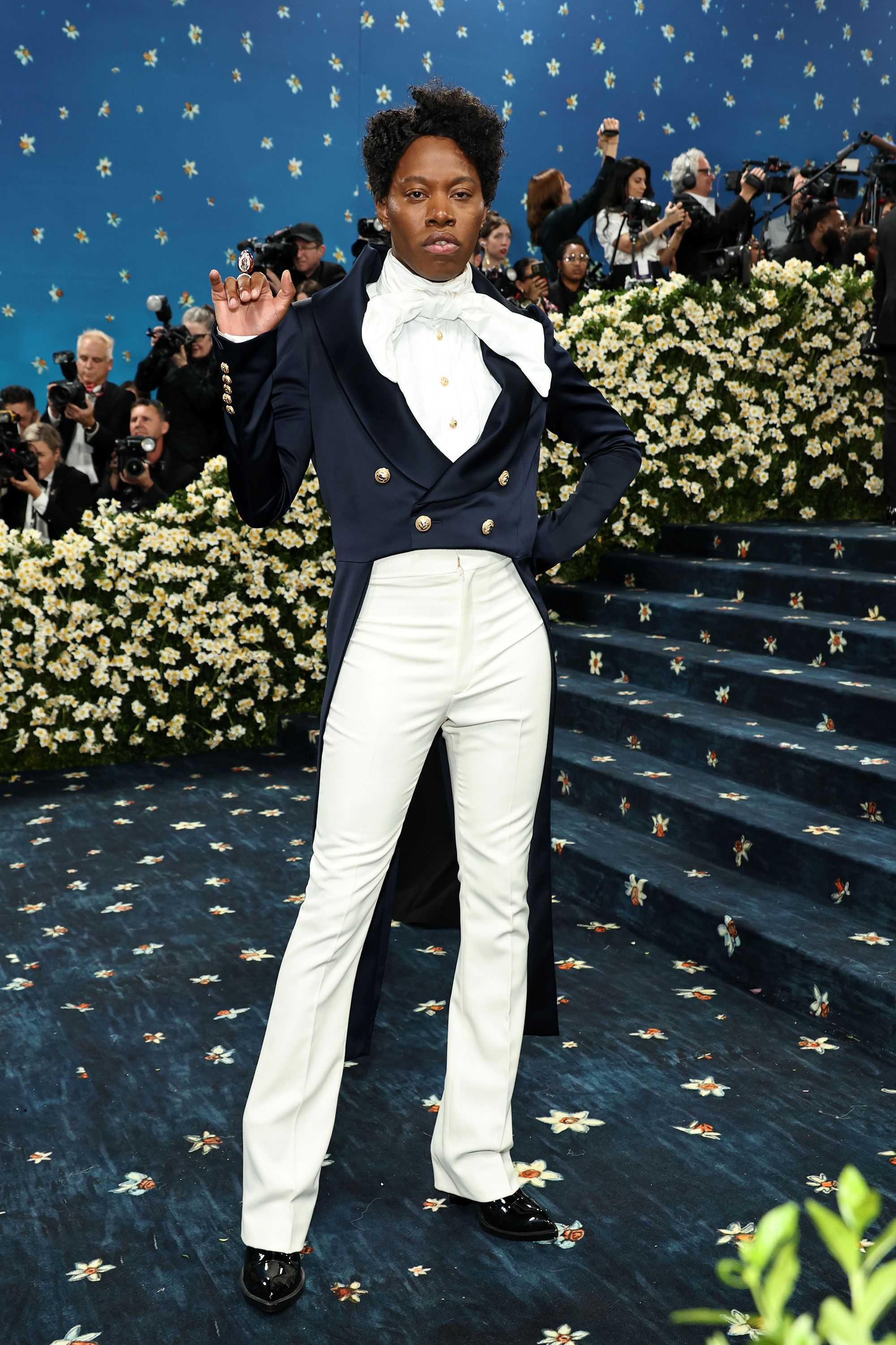 Met Gala 2025: Улаан хивсний шилдэг төрхүүд (фото 33)