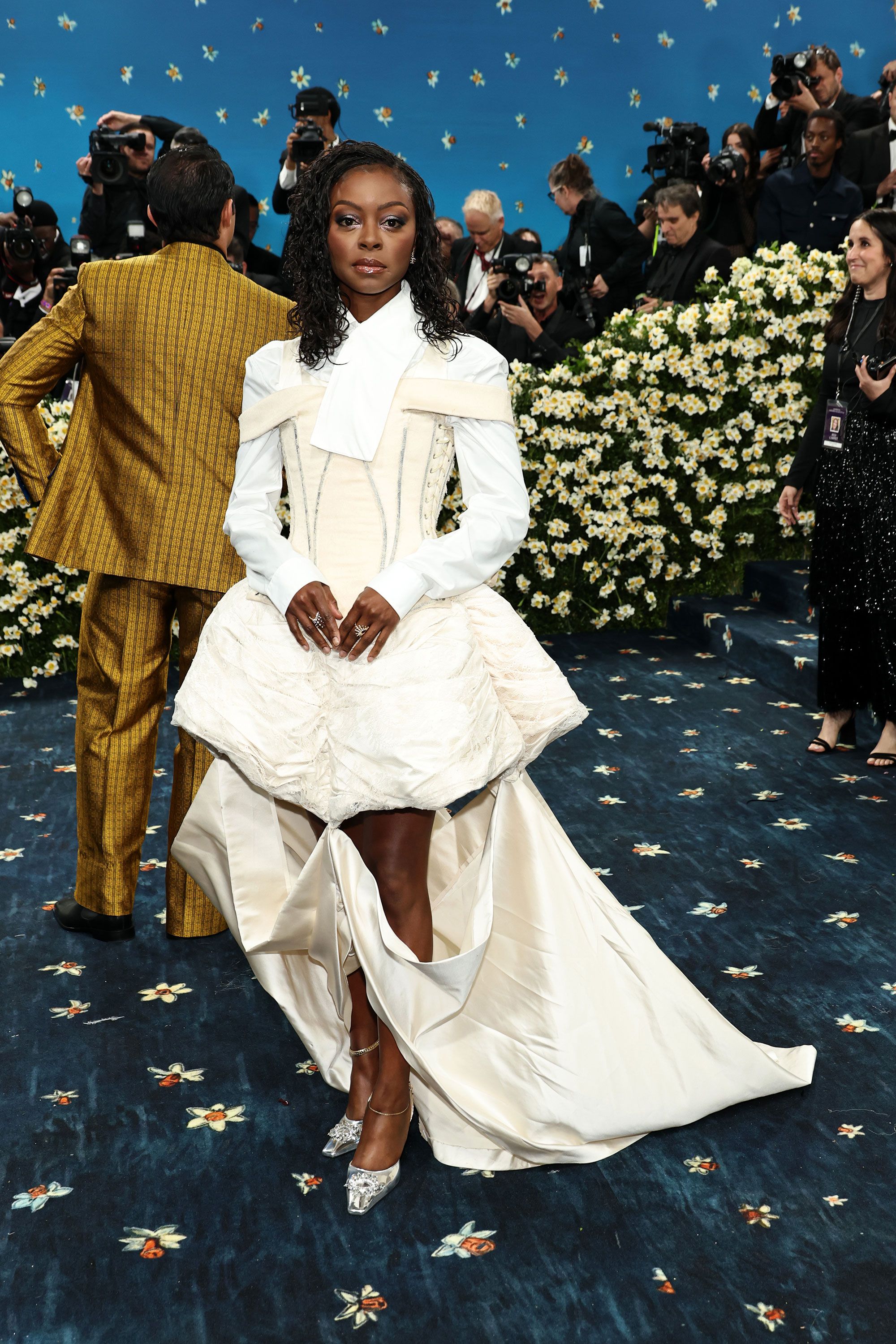 Met Gala 2025: Улаан хивсний шилдэг төрхүүд (фото 40)