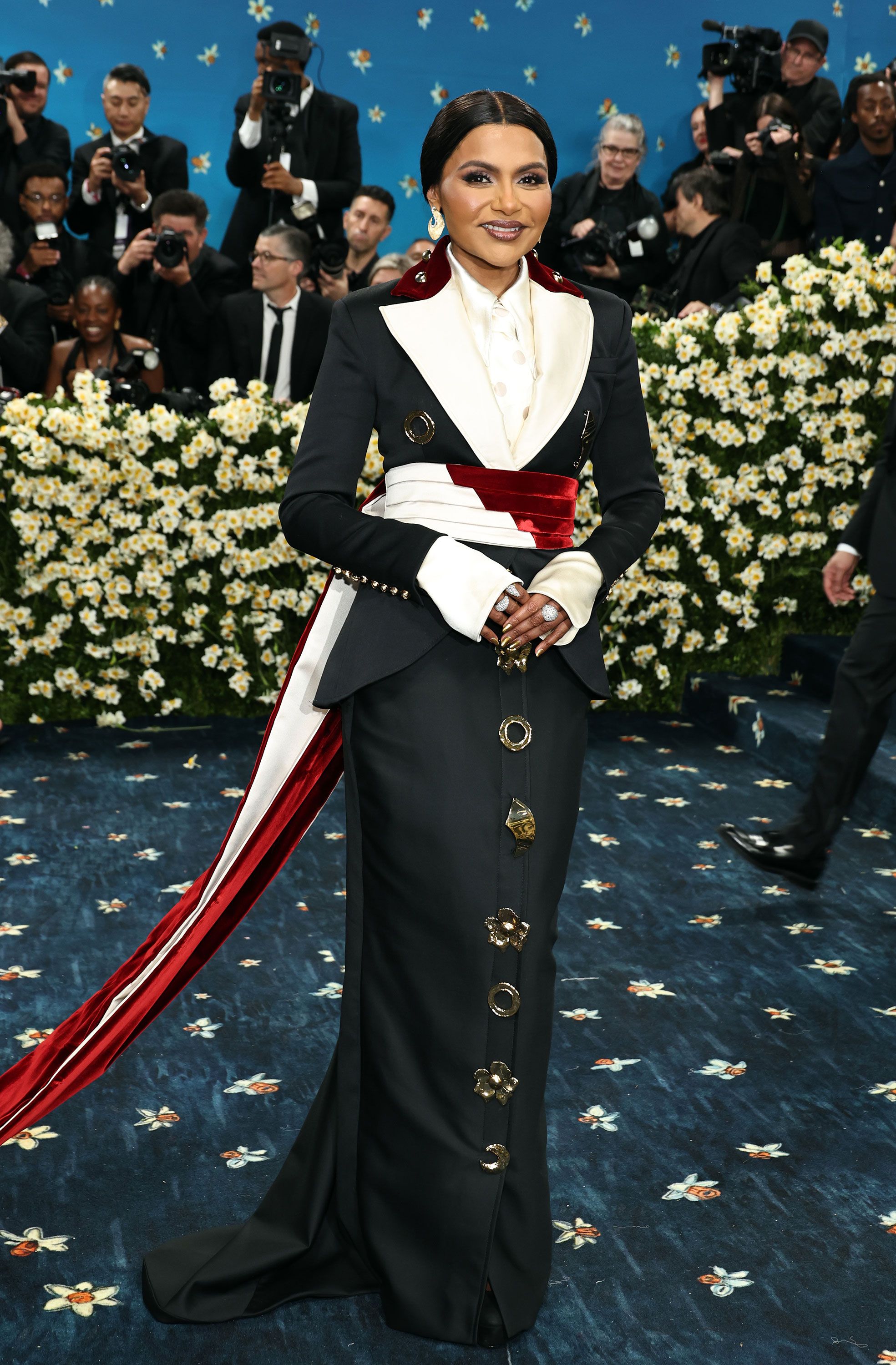 Met Gala 2025: Улаан хивсний шилдэг төрхүүд (фото 61)
