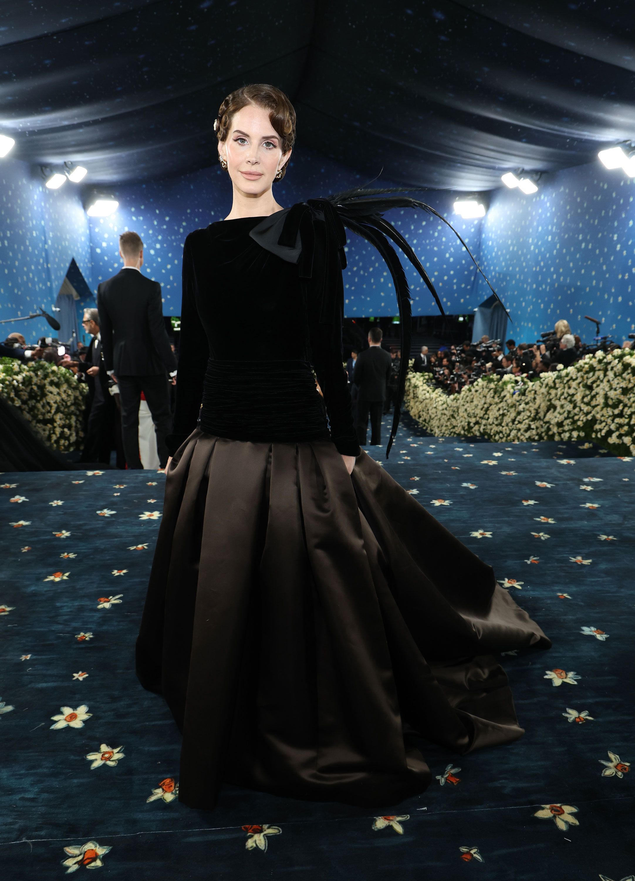 Met Gala 2025: Улаан хивсний шилдэг төрхүүд (фото 70)