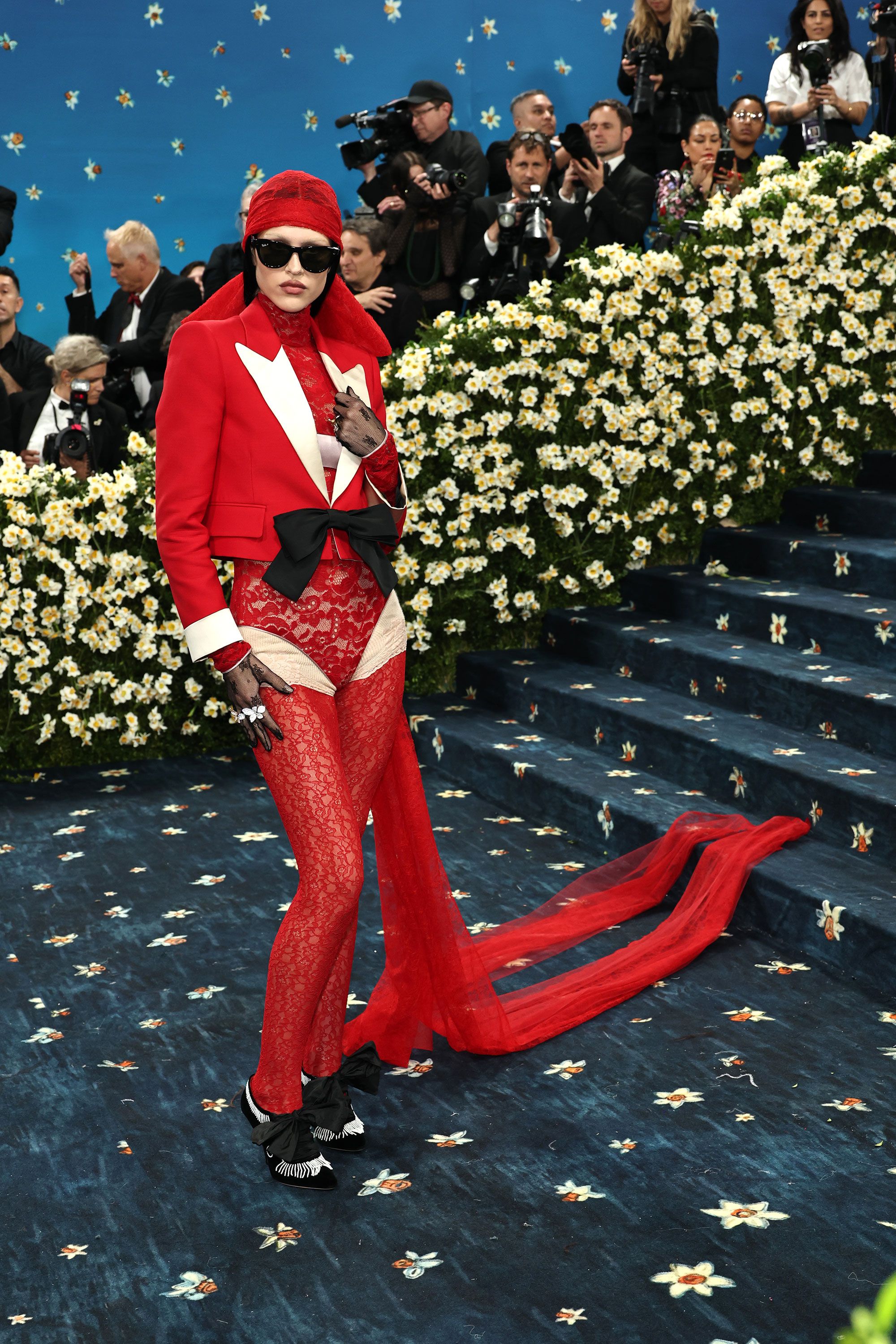 Met Gala 2025: Улаан хивсний шилдэг төрхүүд (фото 88)