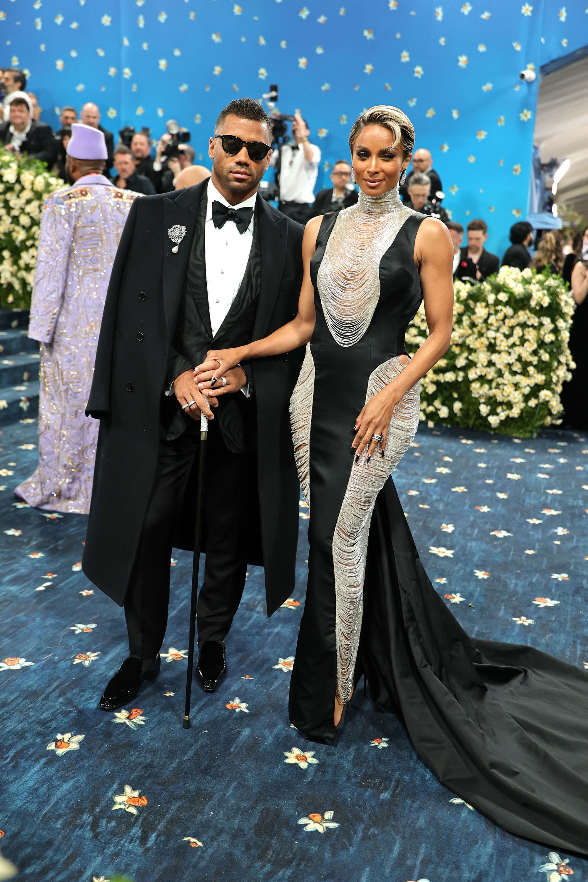 Met Gala 2025: Улаан хивсний шилдэг төрхүүд (фото 94)