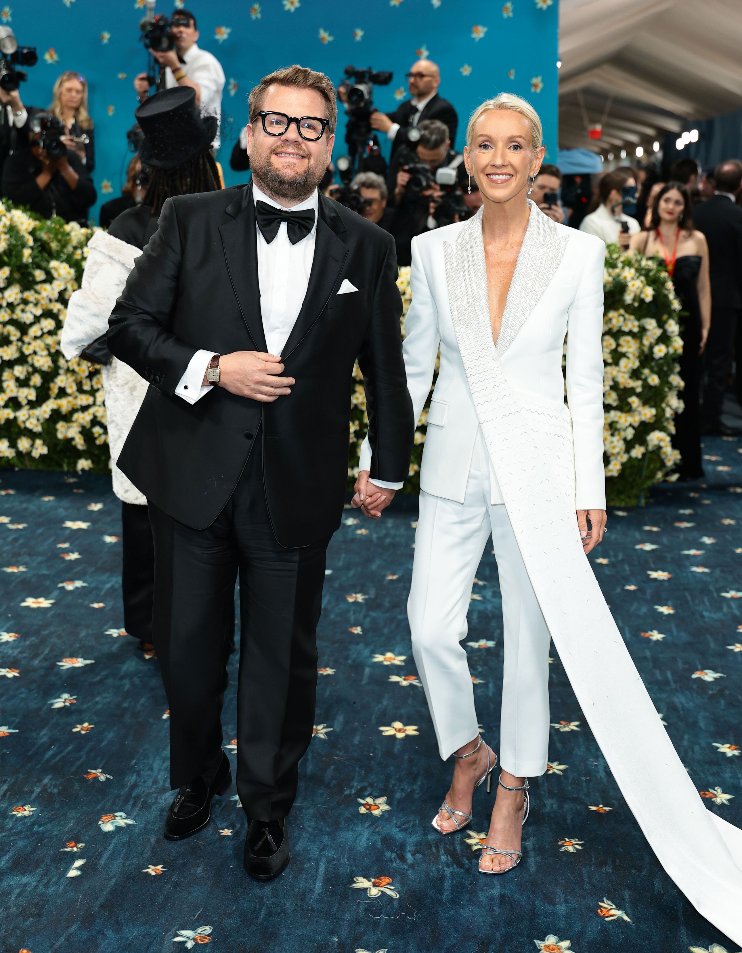 Met Gala 2025: Улаан хивсний шилдэг төрхүүд (фото 117)