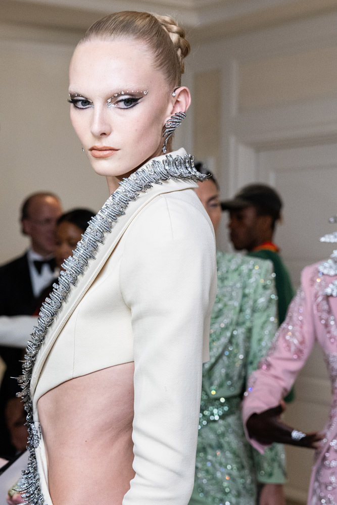 Met Gala 2025 дээрх онцлох гоо сайхны трендүүд (фото 10)