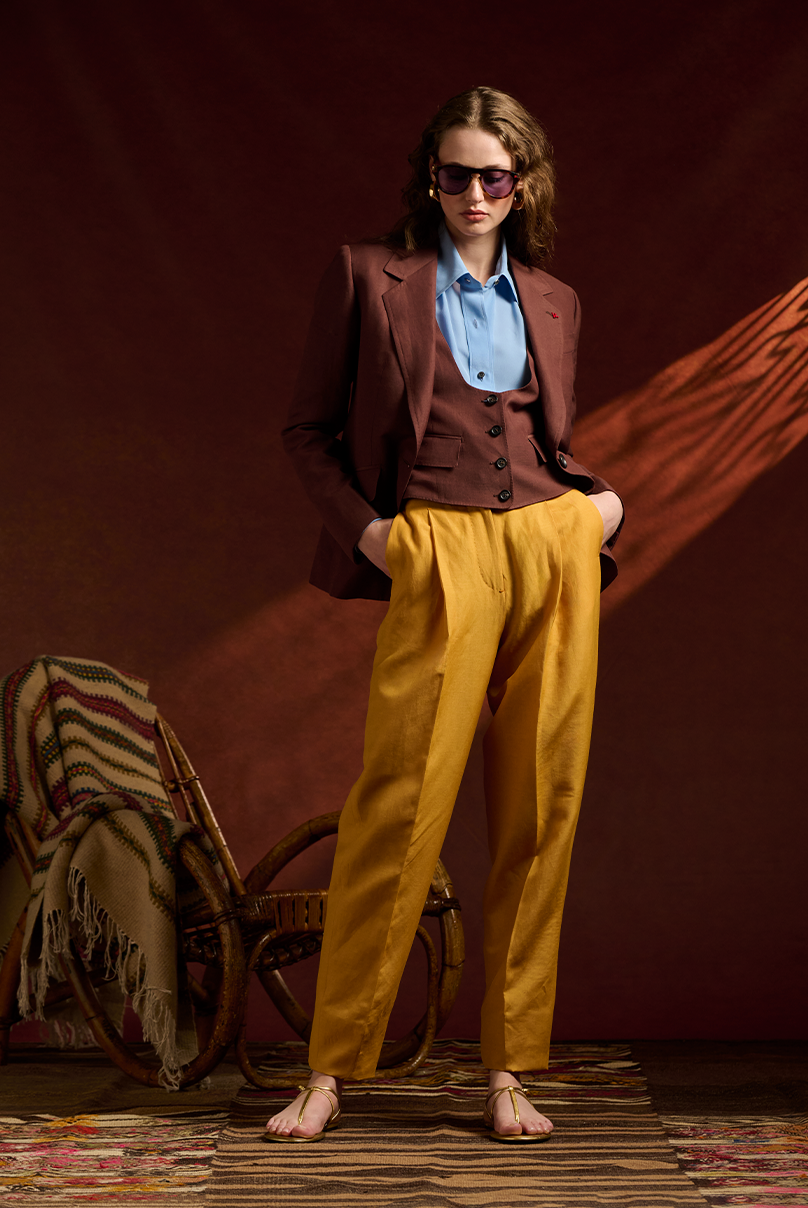Дэлхийн алдарт брэндүүд Монголд: ISAIA Woman, Christian Louboutin, Brunello Cucinelli (фото 19)