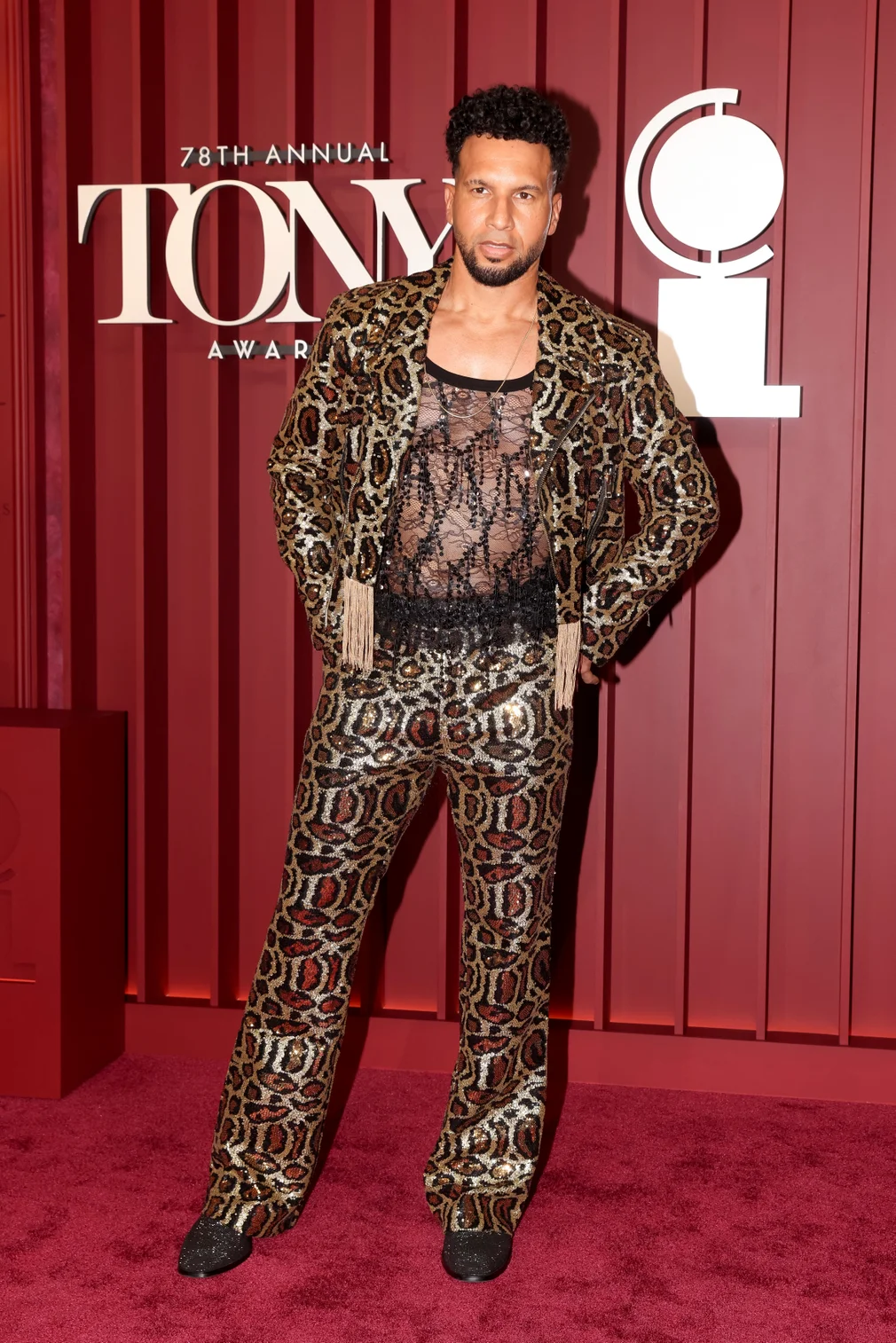 Tony Awards 2025: Улаан хивсний ёслол дээрх шилдэг төрхүүд (фото 13)