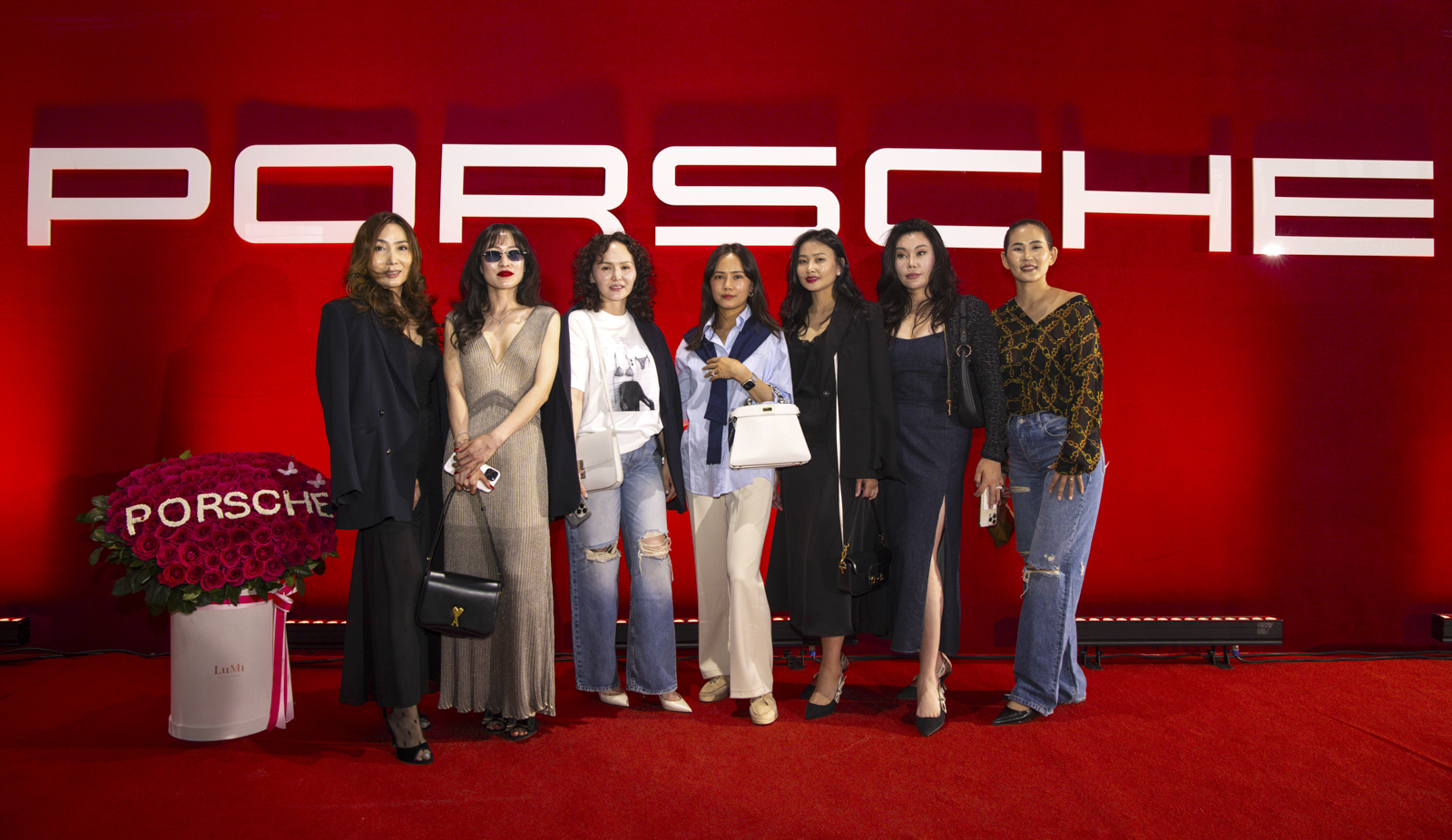 Porsche Улаанбаатар төв байгуулагдсаны 10 жилийн ой болж өнгөрлөө (фото 11)