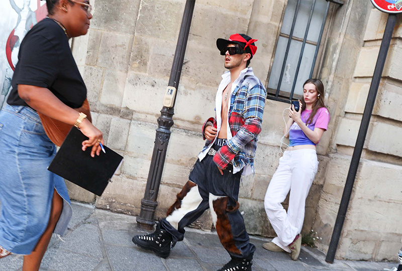 Парисын эрэгтэй загварын долоо хоног дээрх шилдэг street style төрхүүд (фото 121)