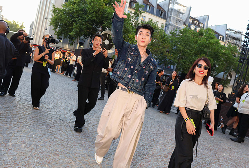 Парисын эрэгтэй загварын долоо хоног дээрх шилдэг street style төрхүүд (фото 122)