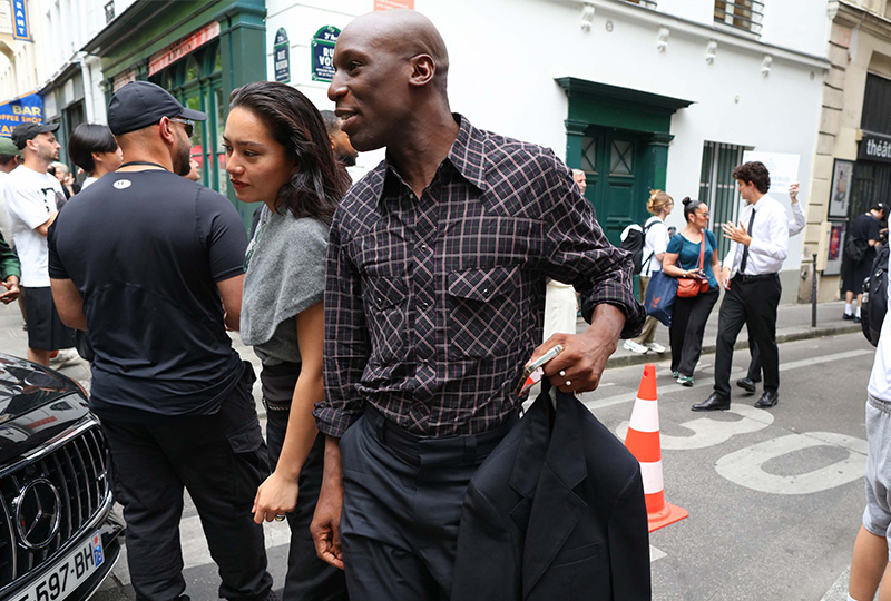 Парисын эрэгтэй загварын долоо хоног дээрх шилдэг street style төрхүүд (фото 72)