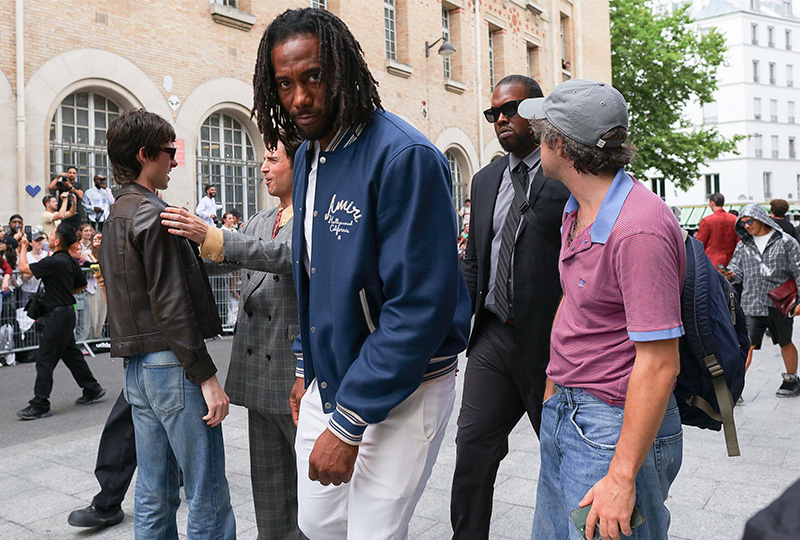 Парисын эрэгтэй загварын долоо хоног дээрх шилдэг street style төрхүүд (фото 45)