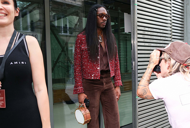 Парисын эрэгтэй загварын долоо хоног дээрх шилдэг street style төрхүүд (фото 28)