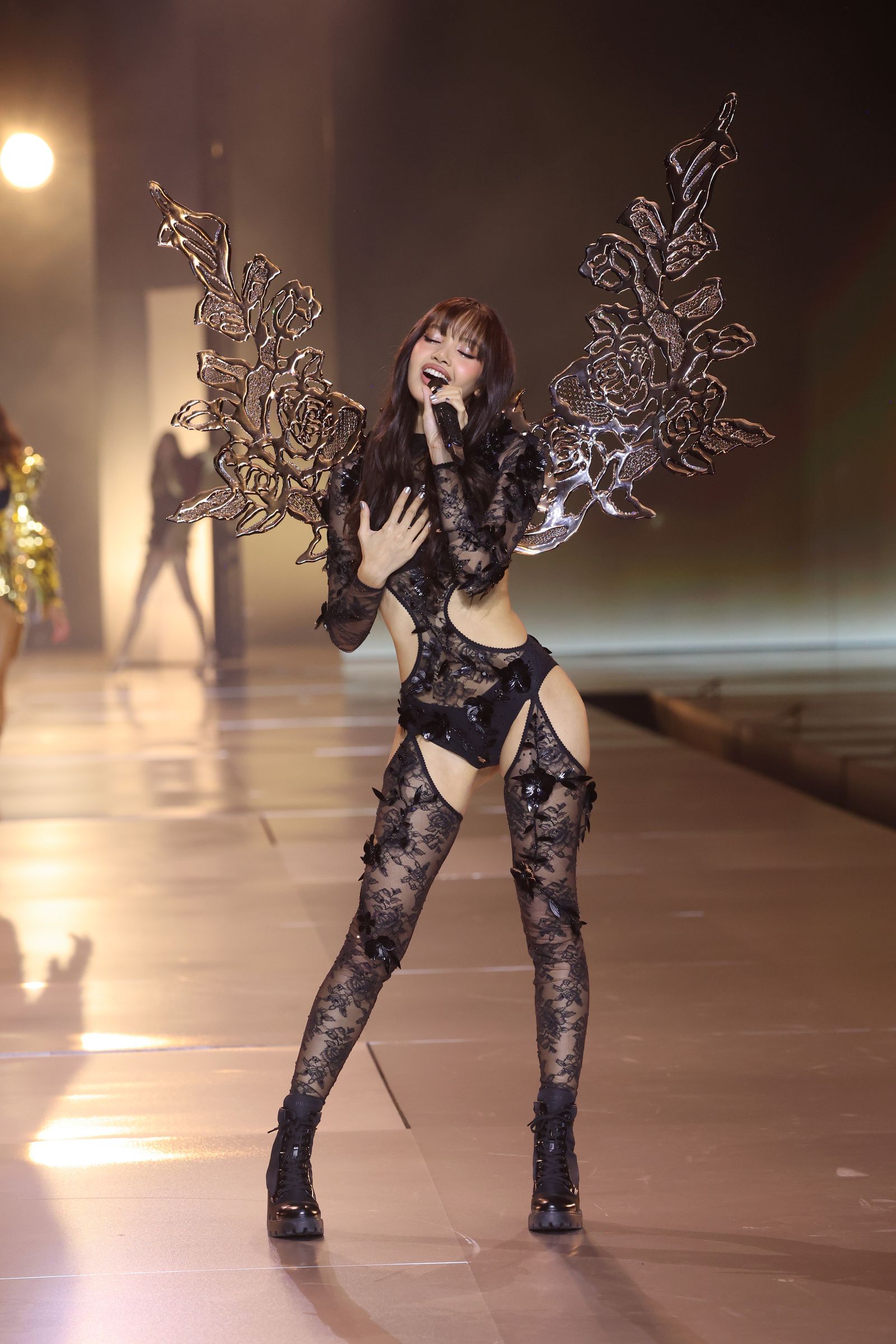 Victoria’s Secret брэндийн загварын шоу энэ жил дахин зохион байгуулагдана (фото 1)