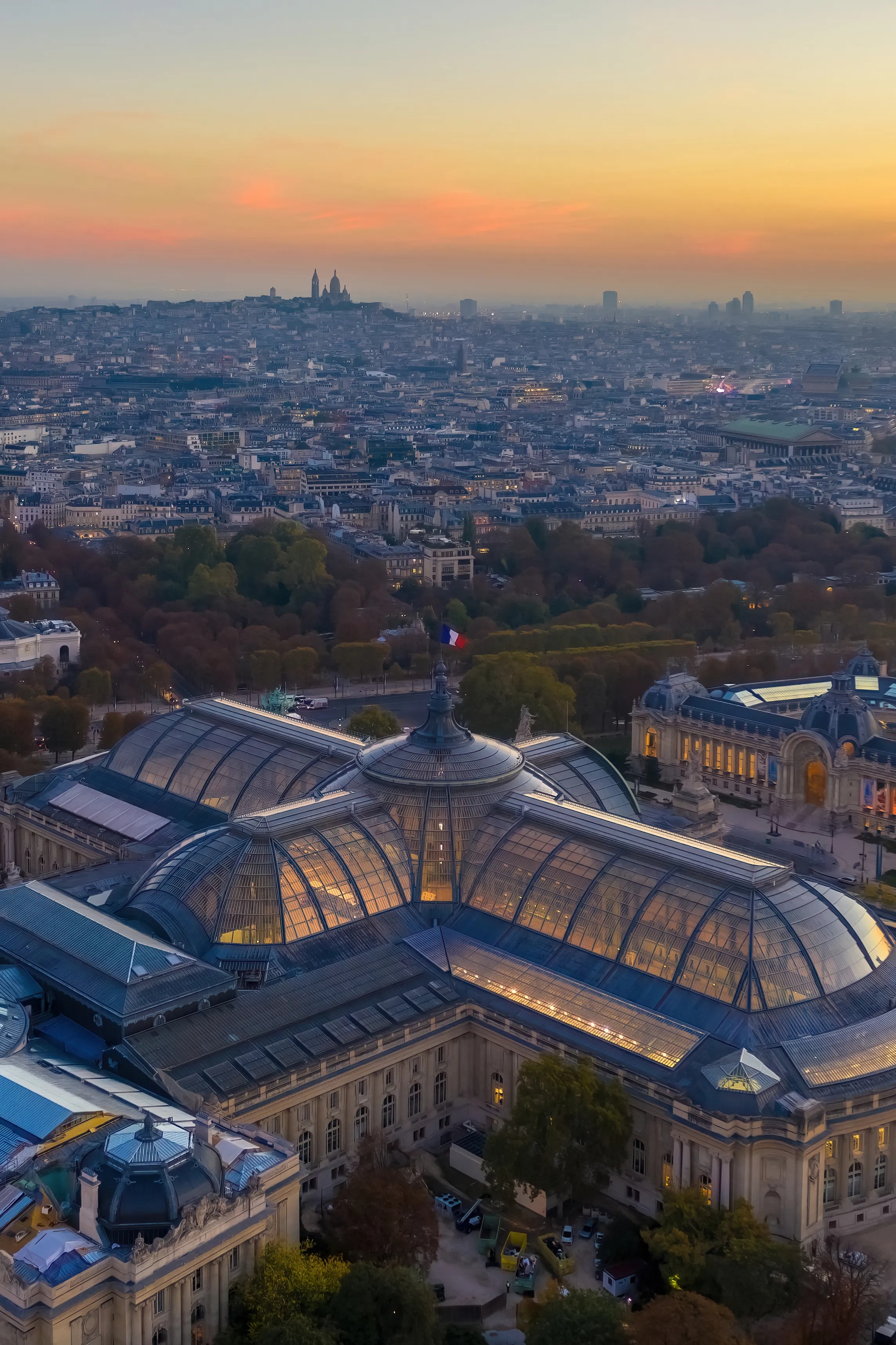 Grand Palais ордонд зохион байгуулагддаг Chanel брэндийн нүсэр шоунууд (фото 3)