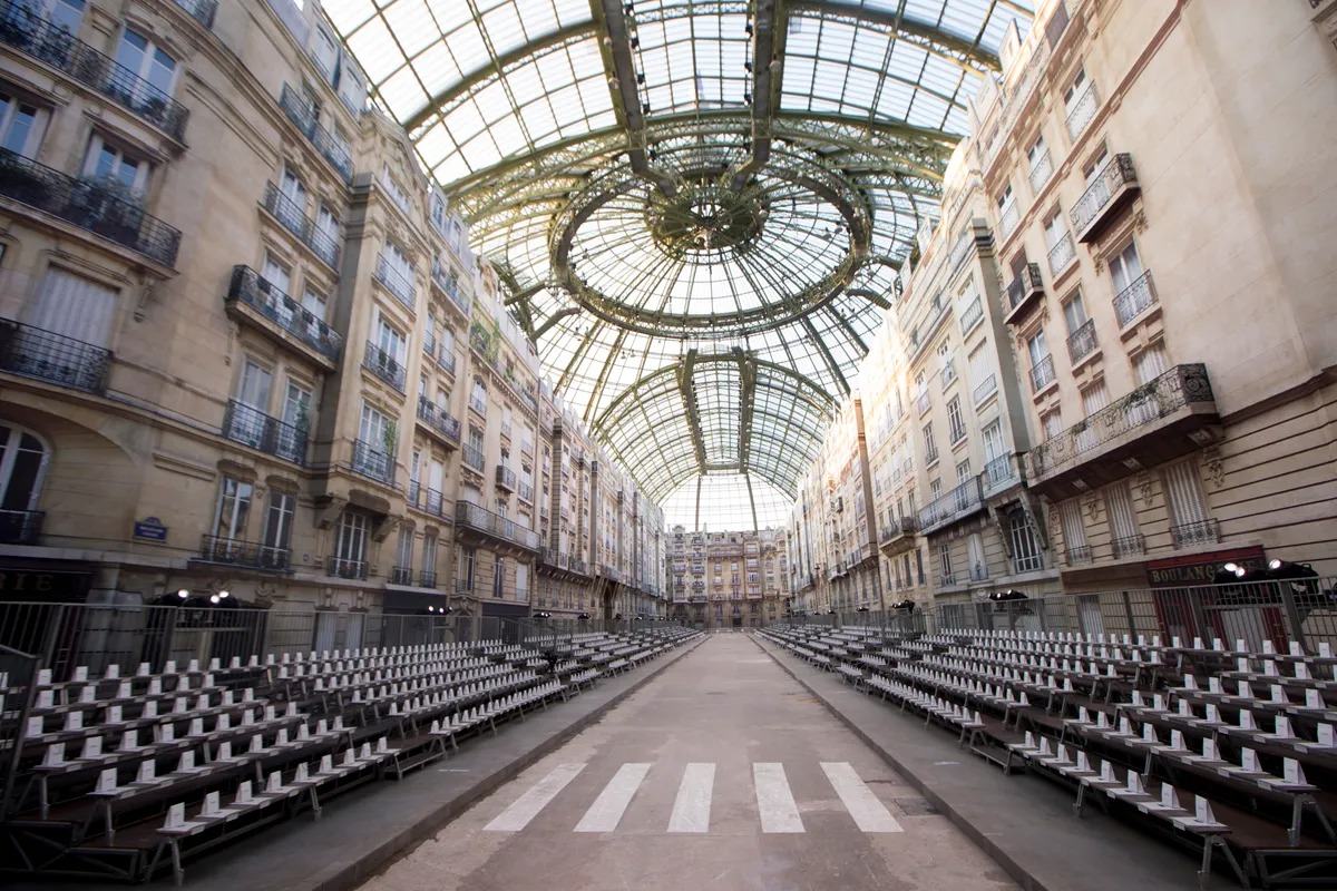 Grand Palais ордонд зохион байгуулагддаг Chanel брэндийн нүсэр шоунууд (фото 10)