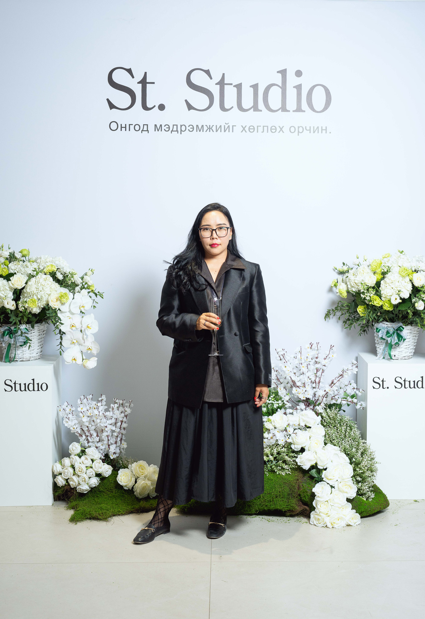 Интерьерийн ертөнцөд шинэ өнгө нэмсэн St. Studio-гийн нээлтийн арга хэмжээ (фото 24)