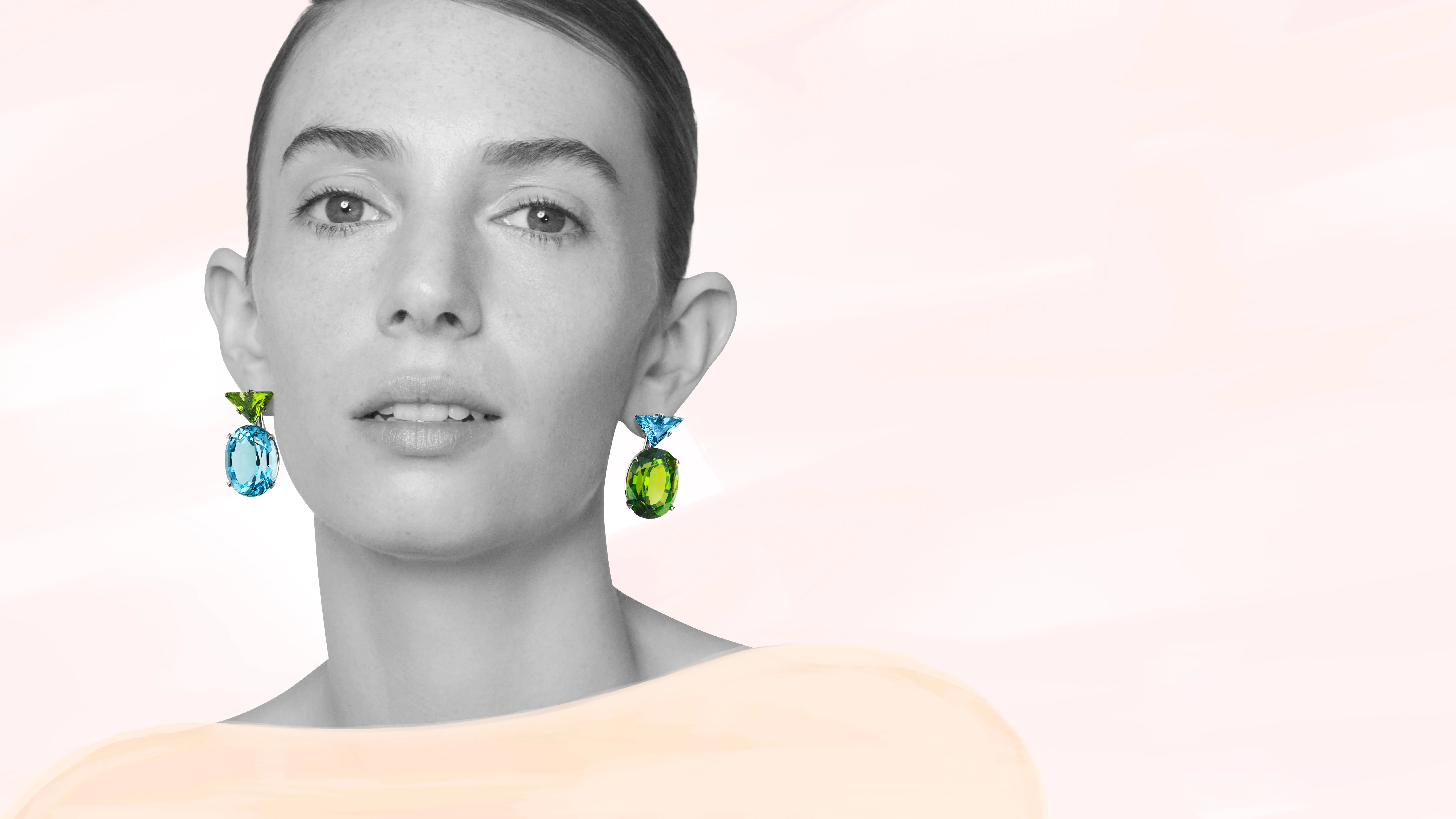 Prada-гийн шинэ үнэт эдлэлийн цуглуулга удахгүй худалдаанд гарна (фото 1)