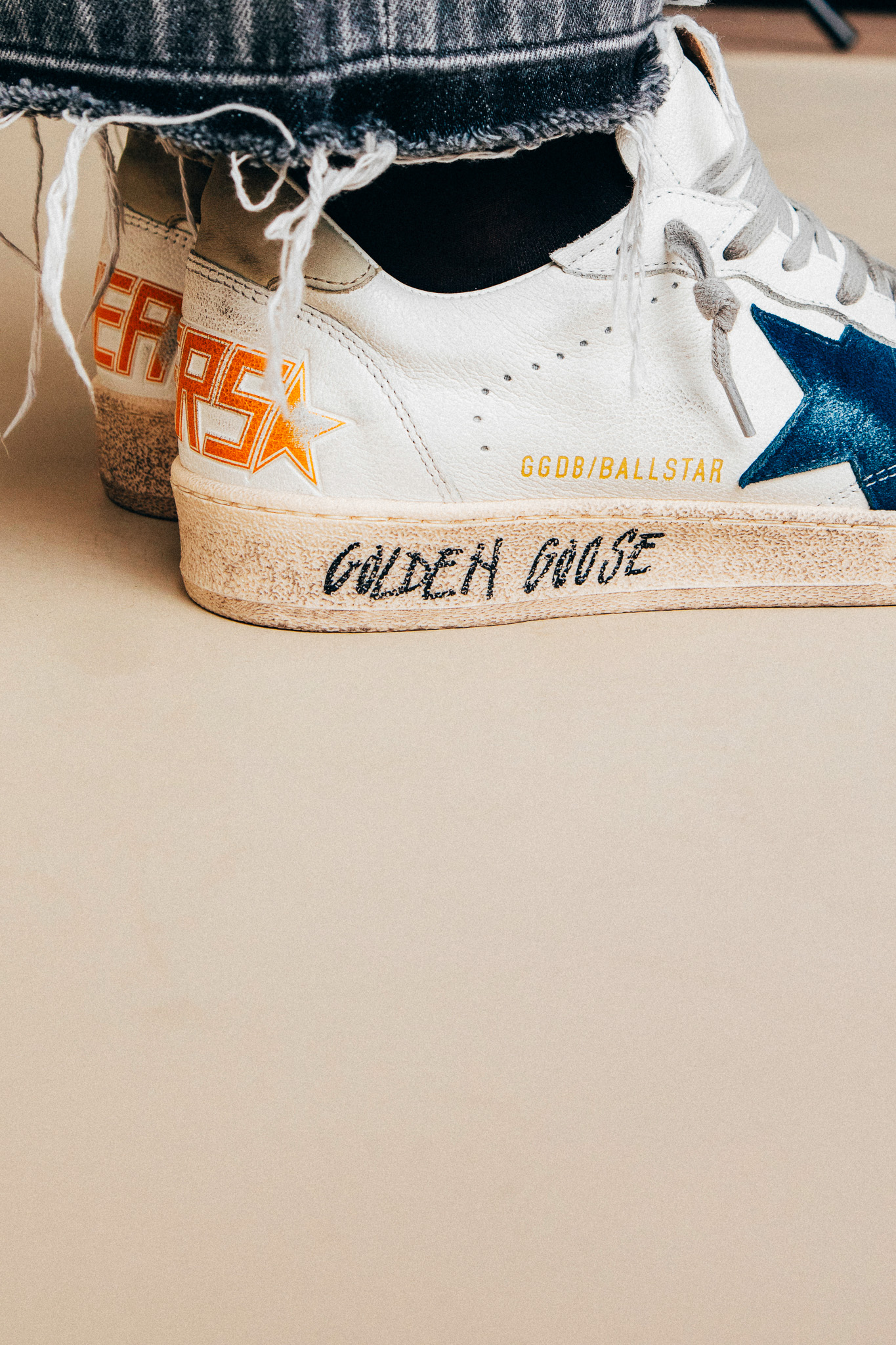 Quinto Concept Store албан ёсны эрхтэйгээр Golden Goose, Stone Island брэндийг оруулж ирлээ (фото 1)