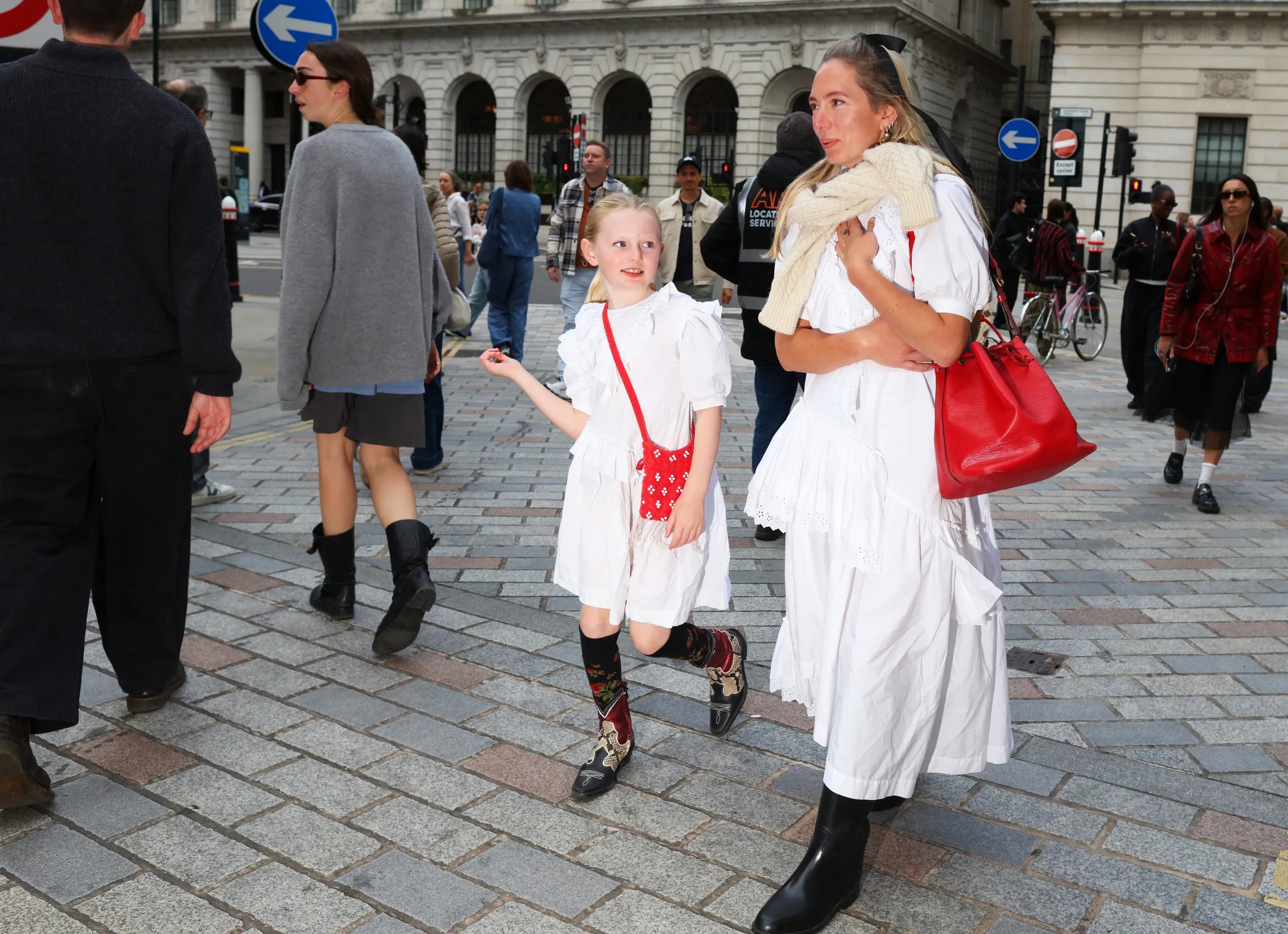 Лондоны загварын долоо хоногийн шилдэг street style төрхүүд (фото 27)