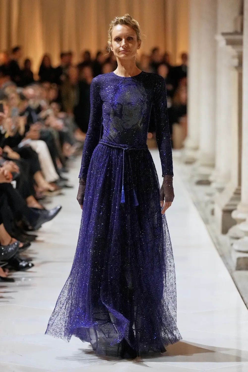 Gucci загвар болгондоо нэр өгөв, сүүлчийн Giorgio Armani, DIOR биш Dior (фото 10)