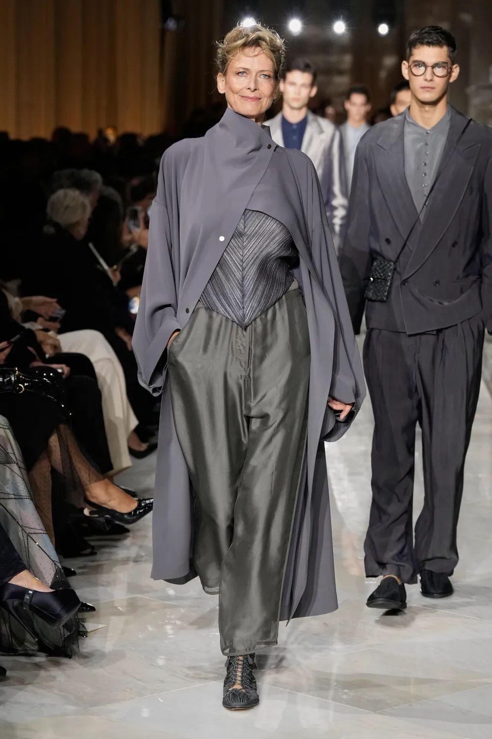 Gucci загвар болгондоо нэр өгөв, сүүлчийн Giorgio Armani, DIOR биш Dior (фото 11)