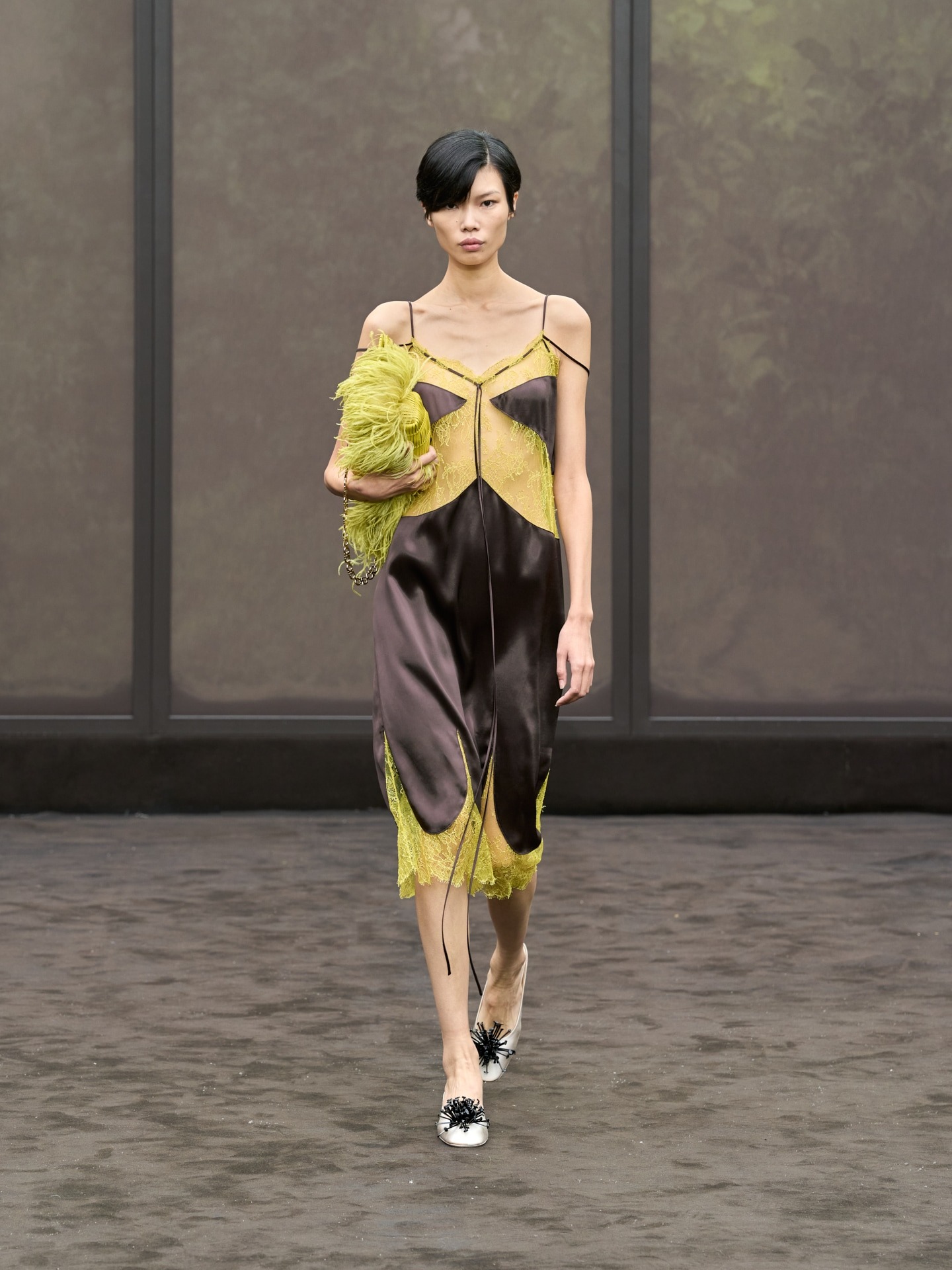 Gucci загвар болгондоо нэр өгөв, сүүлчийн Giorgio Armani, DIOR биш Dior (фото 33)