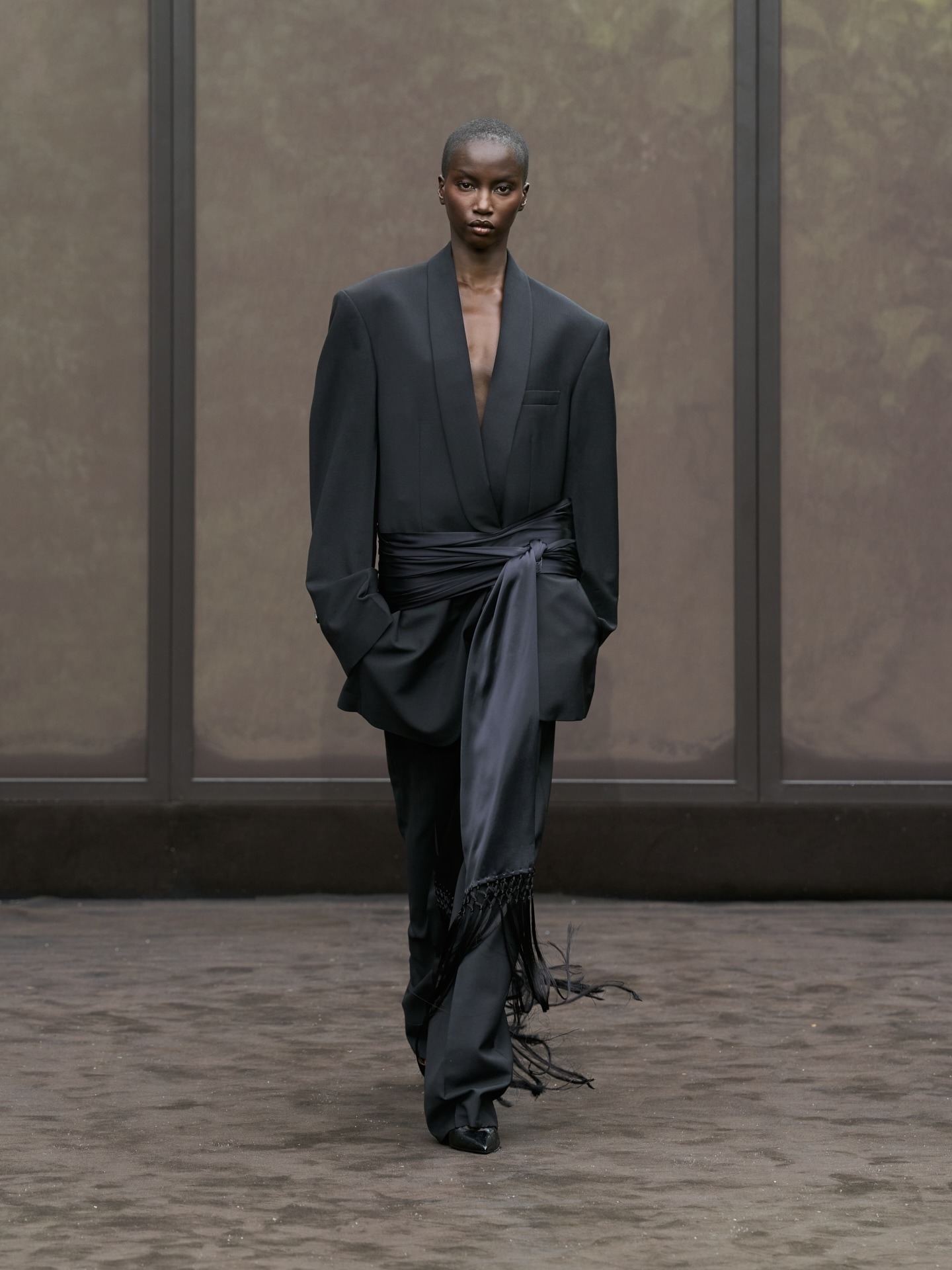 Gucci загвар болгондоо нэр өгөв, сүүлчийн Giorgio Armani, DIOR биш Dior (фото 29)