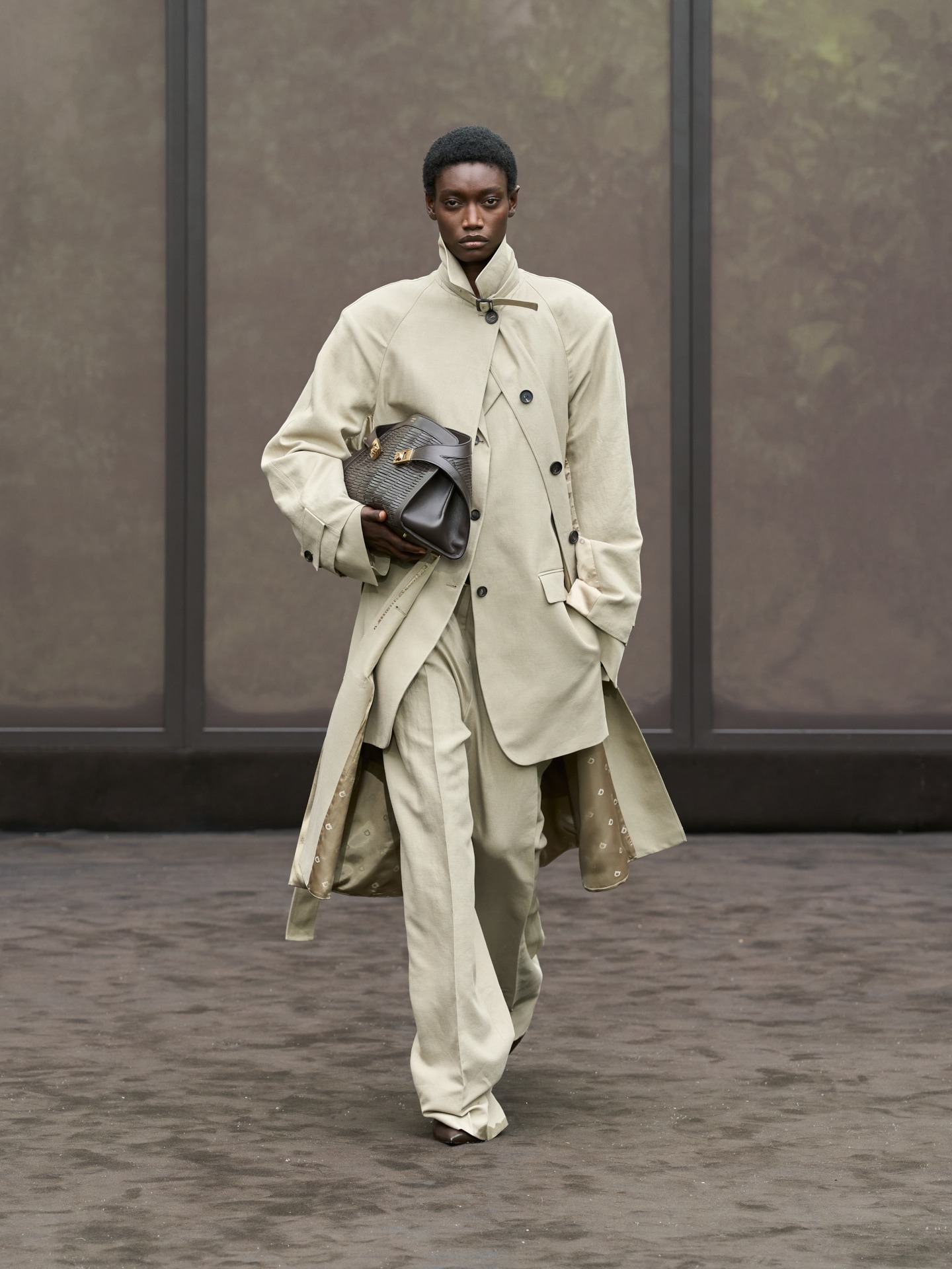 Gucci загвар болгондоо нэр өгөв, сүүлчийн Giorgio Armani, DIOR биш Dior (фото 35)