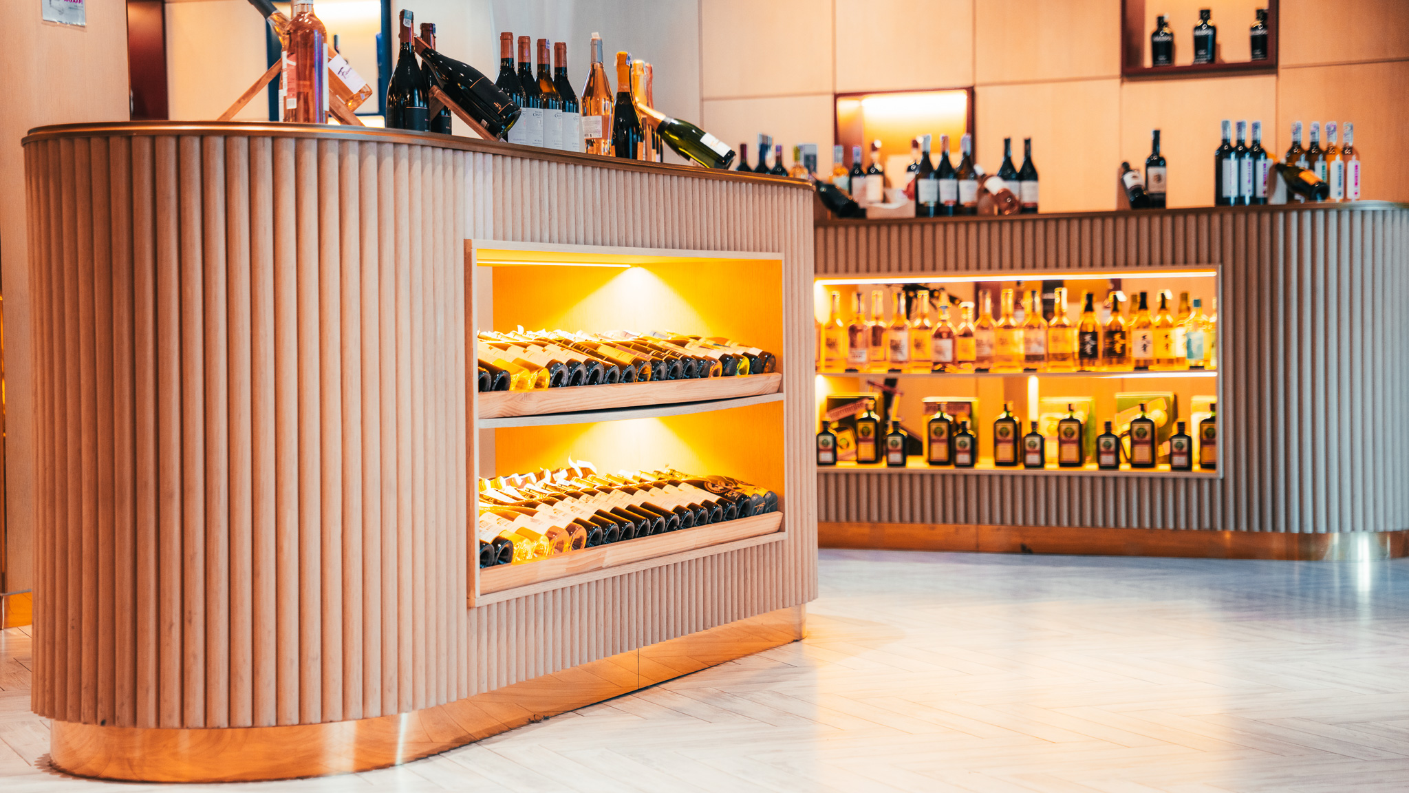 Монголын анхны премиум ликёр дэлгүүр Aurug 5 жилийн ойгоо тэмдэглэж байна (фото 9)