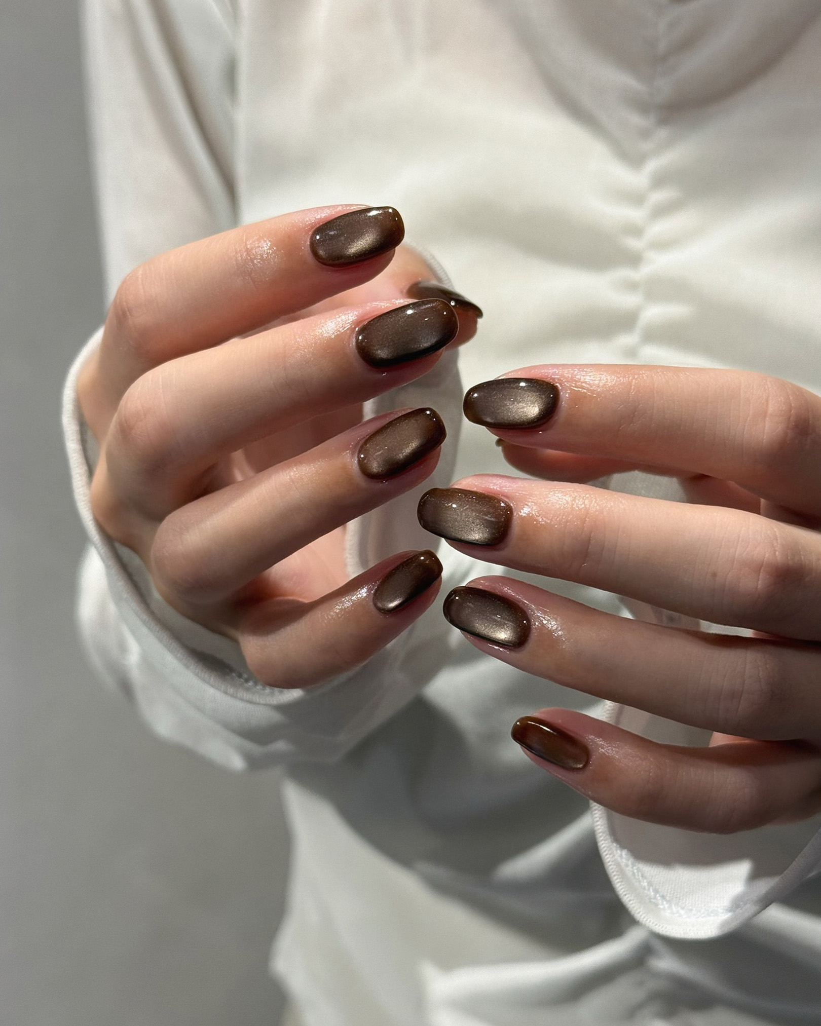 Энэ өвлийн маникюрын тренд: Супер богино хумс (фото 8)